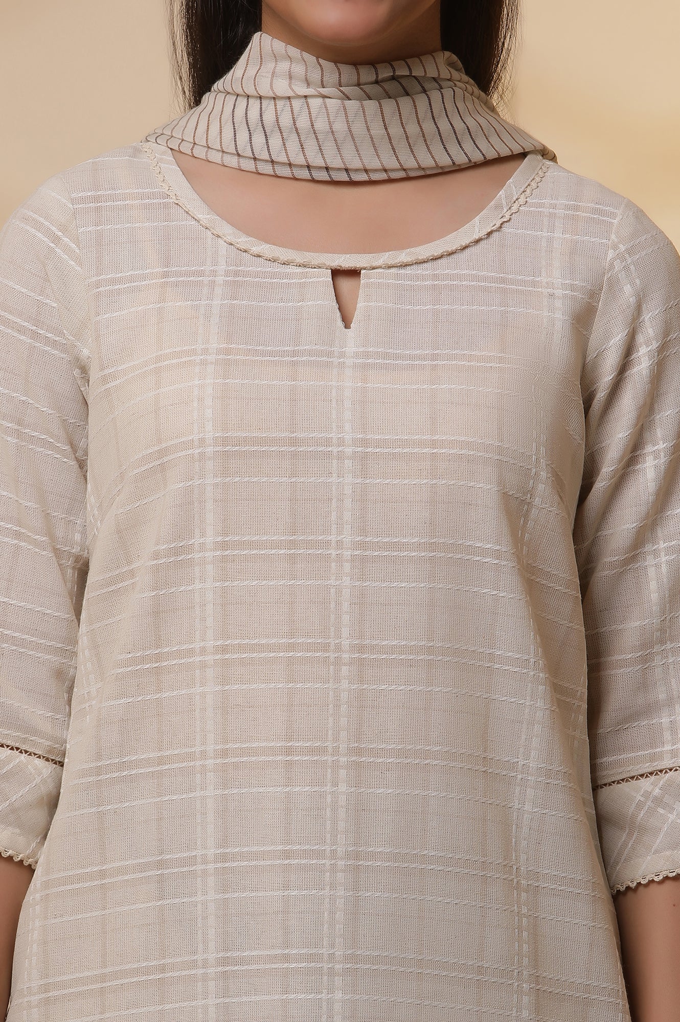 Beige Yarn-Dyed Checker Kurta, Pants and Dupatta Set - Image 6