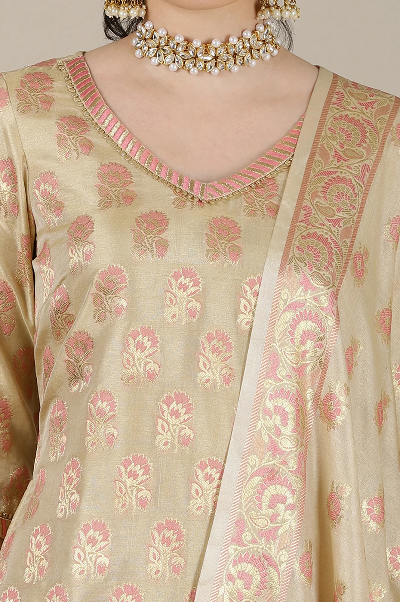 Beige Yarn Dyed Short Kurta with Lace, Embellished Palazzo and Jacquard Dupatta - Image 4