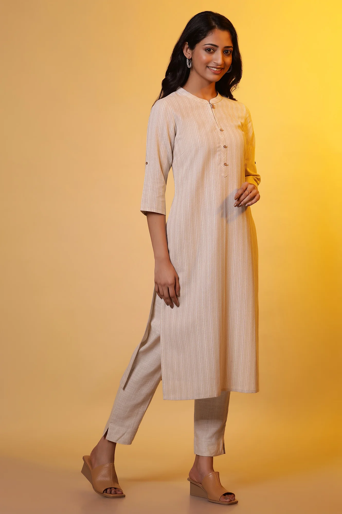 Biege Yarn-Dyed Striped Kurta - Image 5