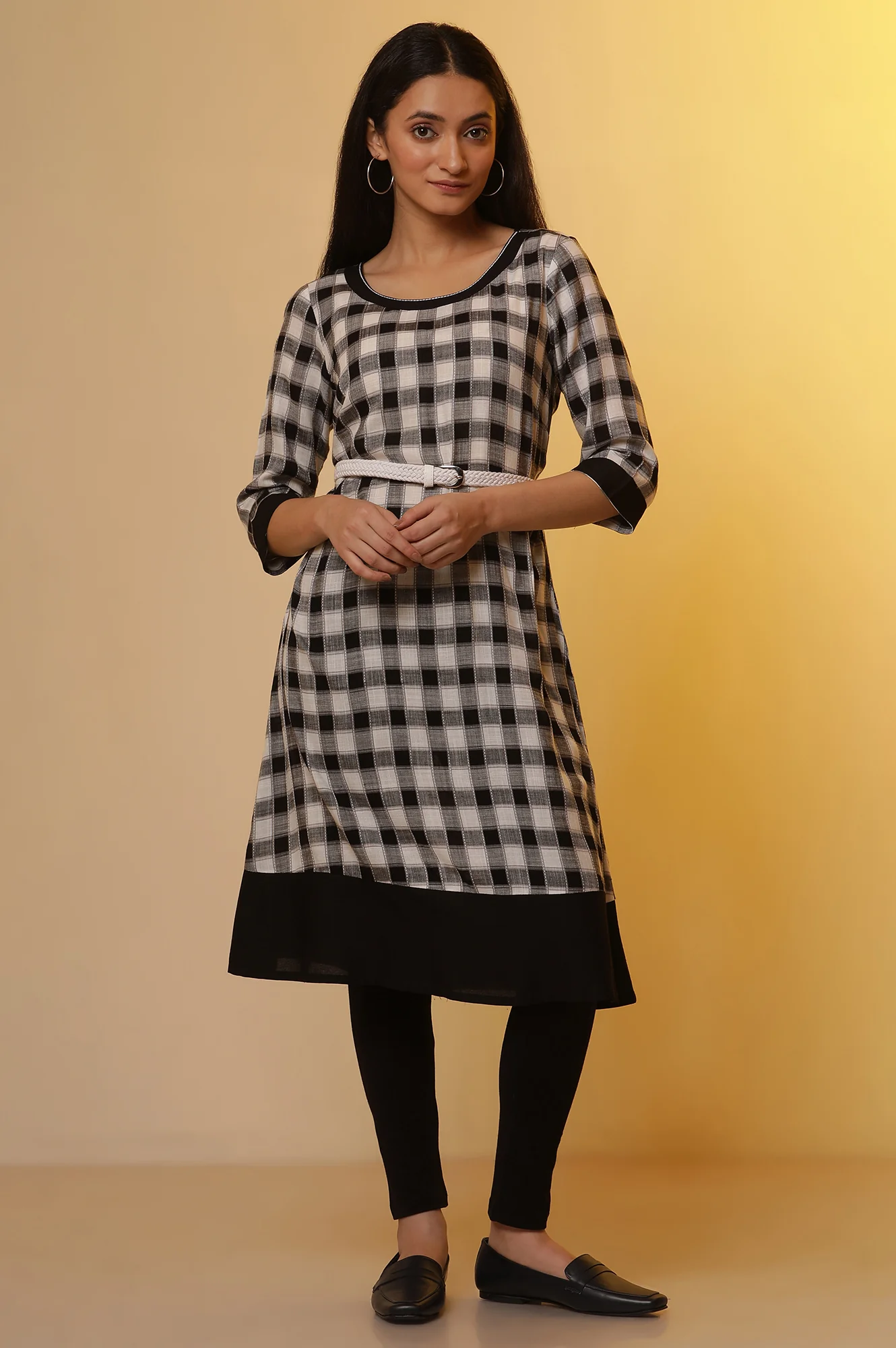 Black and White Checker Kurta and Tights Set - Image 2