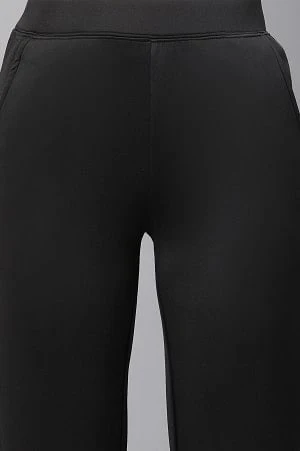 Black Solid Straight Fit Pants With Side Pockets - Image 6