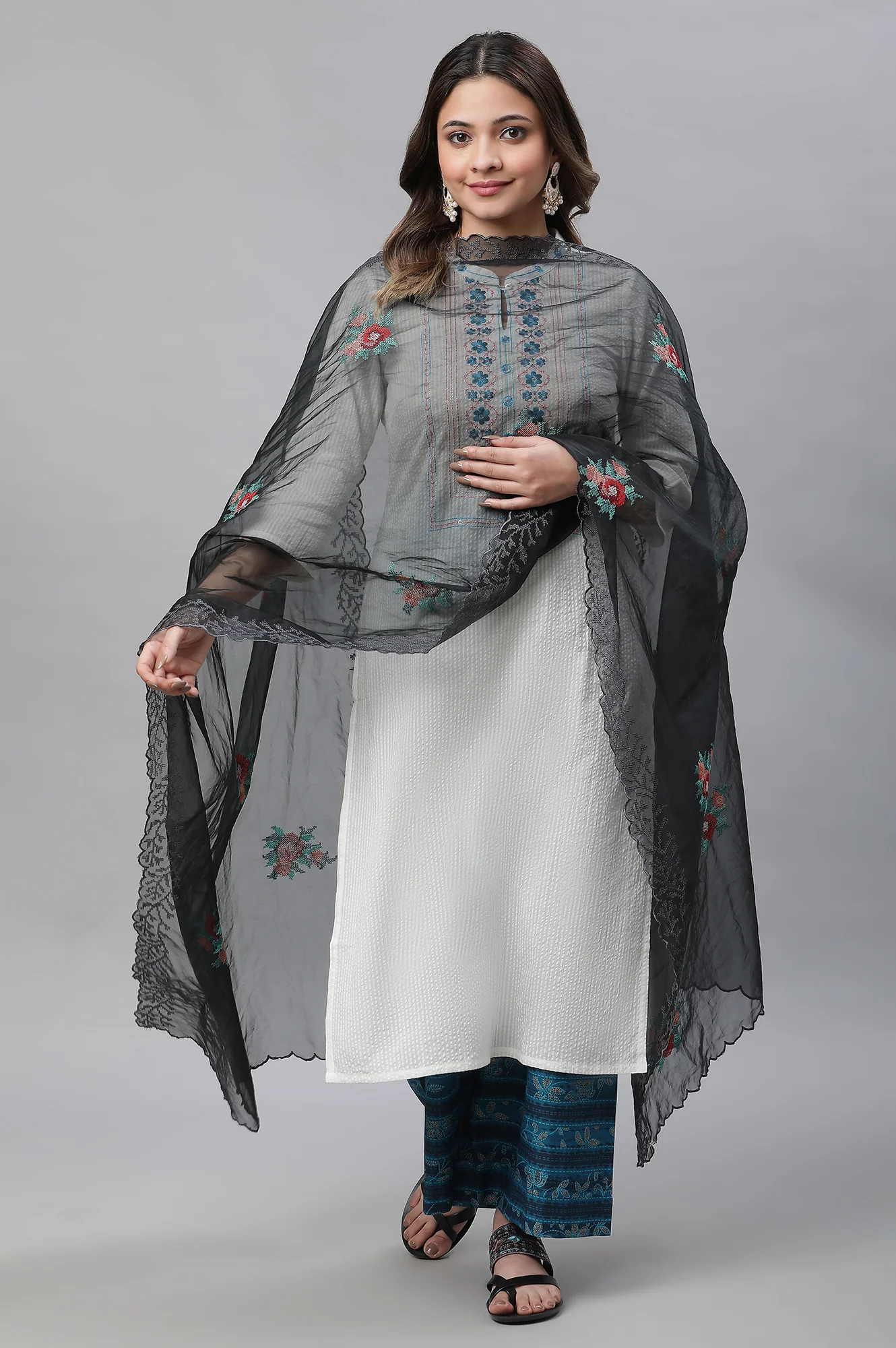 Black Embroidered Floral Organza Dupatta - Image 2