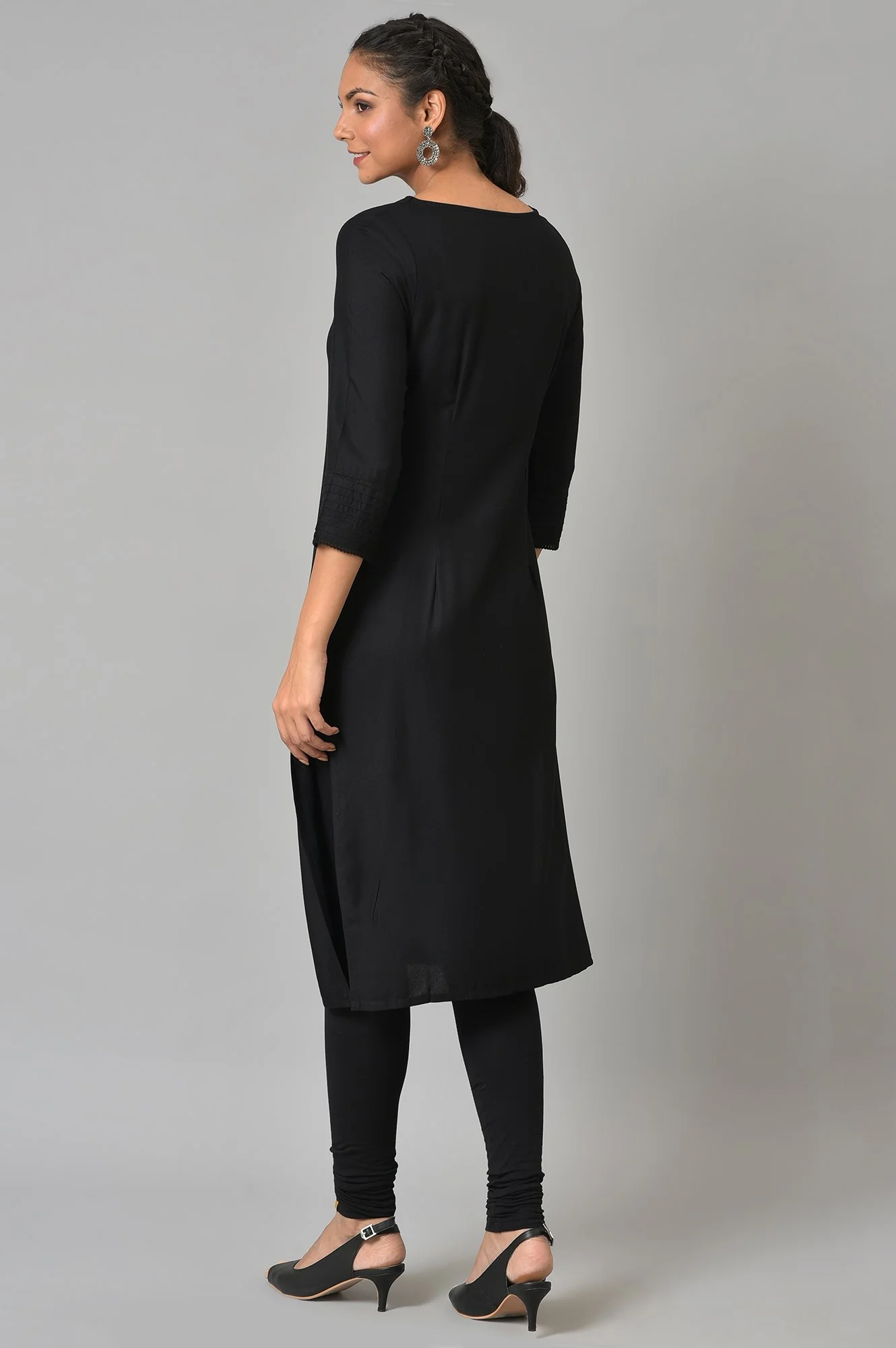 Black Rayon Kurta With Lace Detail - Image 2