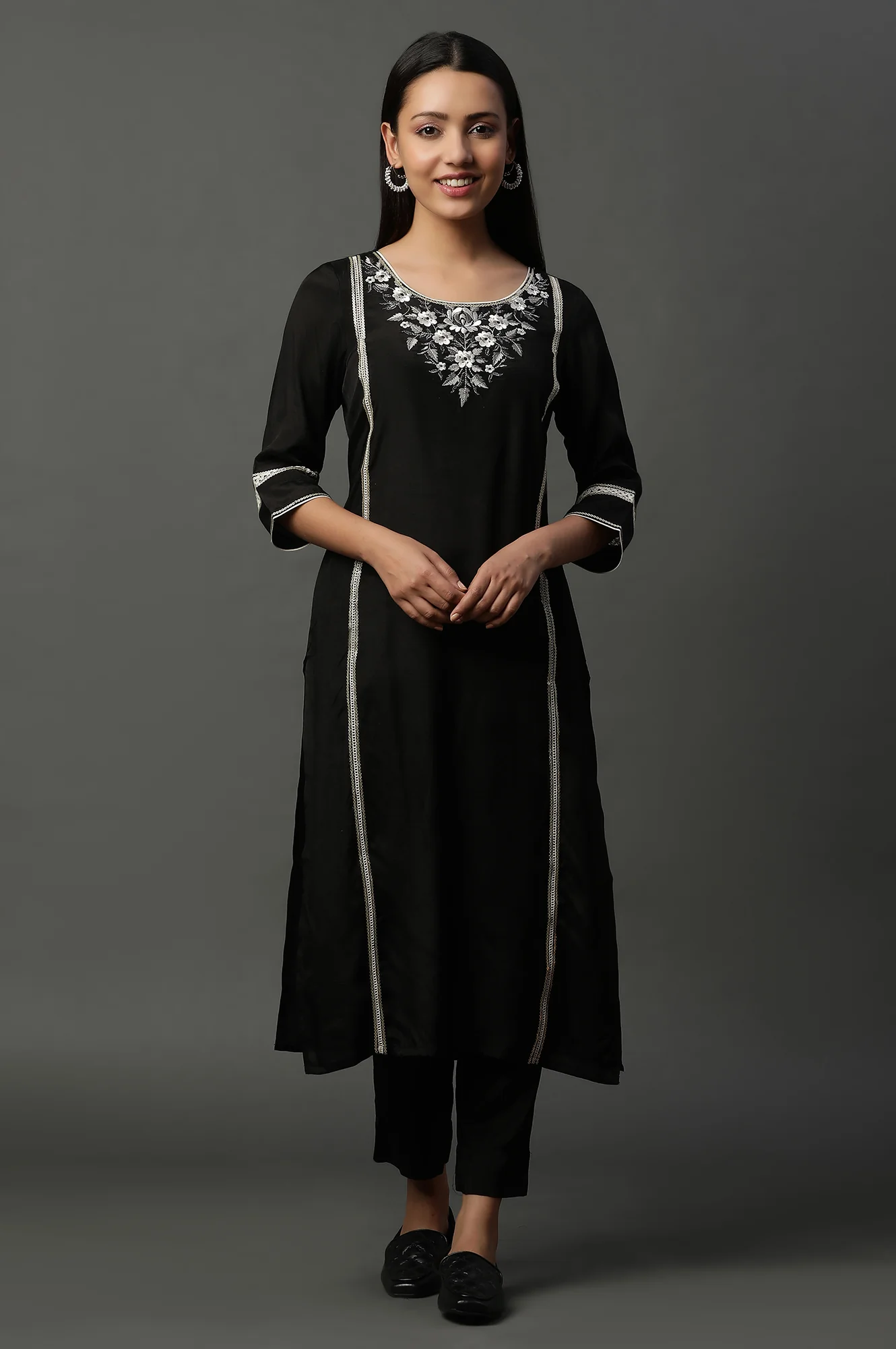 Black Shantung Embroidered Kurta - Image 2