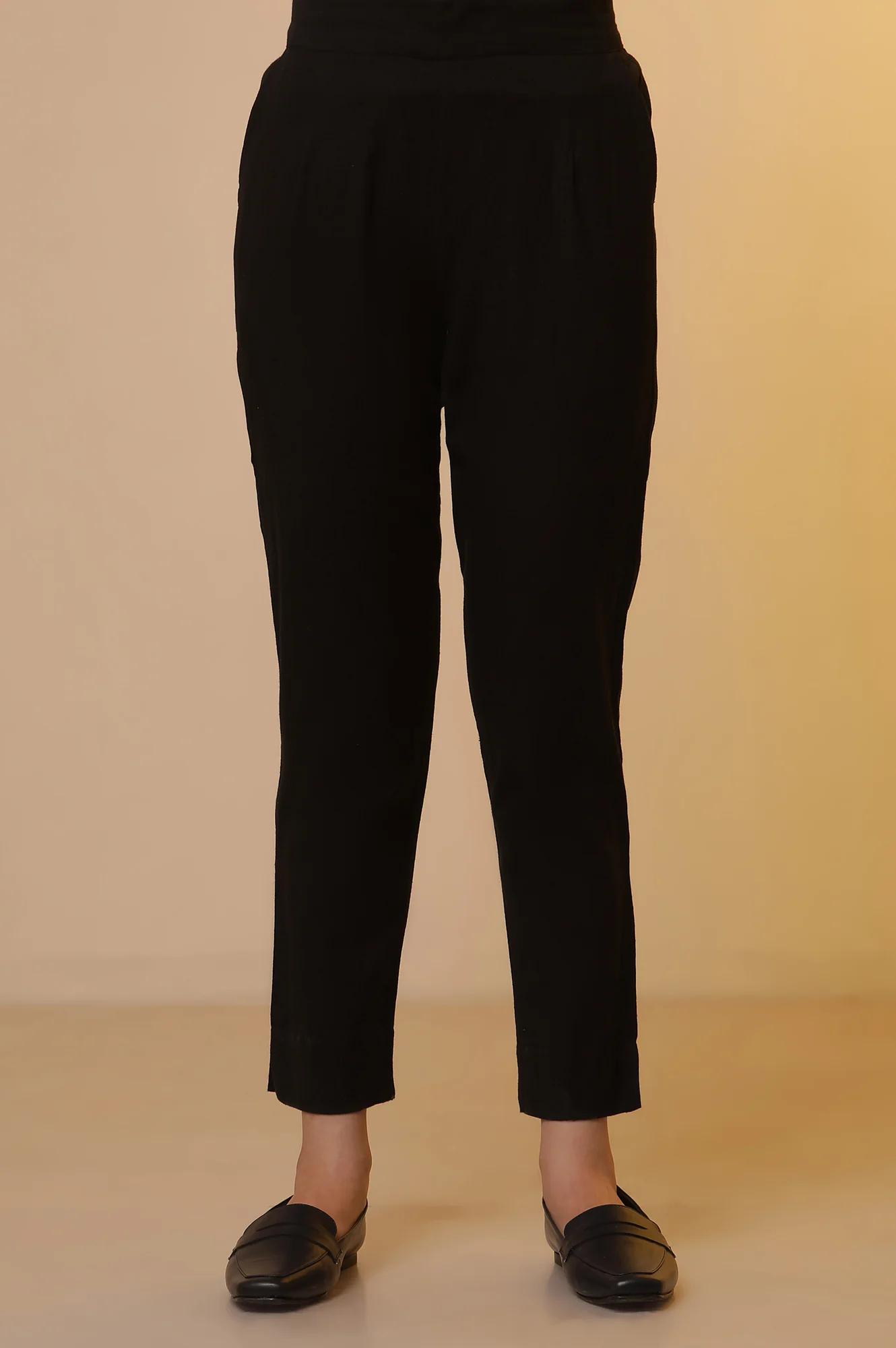 Black Solid Ankle Length Cotton Flax Trousers - Image 6