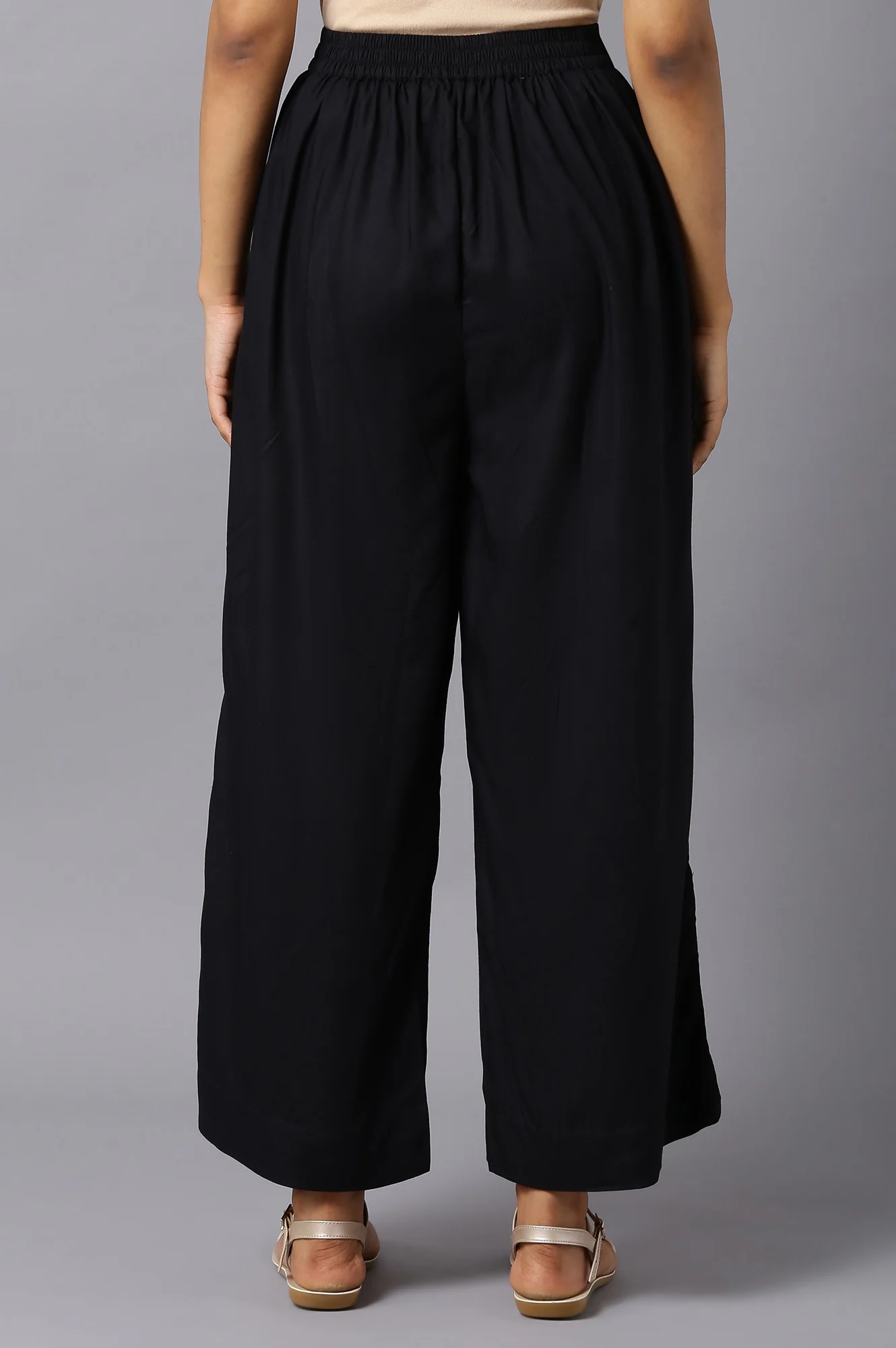 Black Solid Wide Leg Woven Palazzo With Elasticated Waistband - Image 2