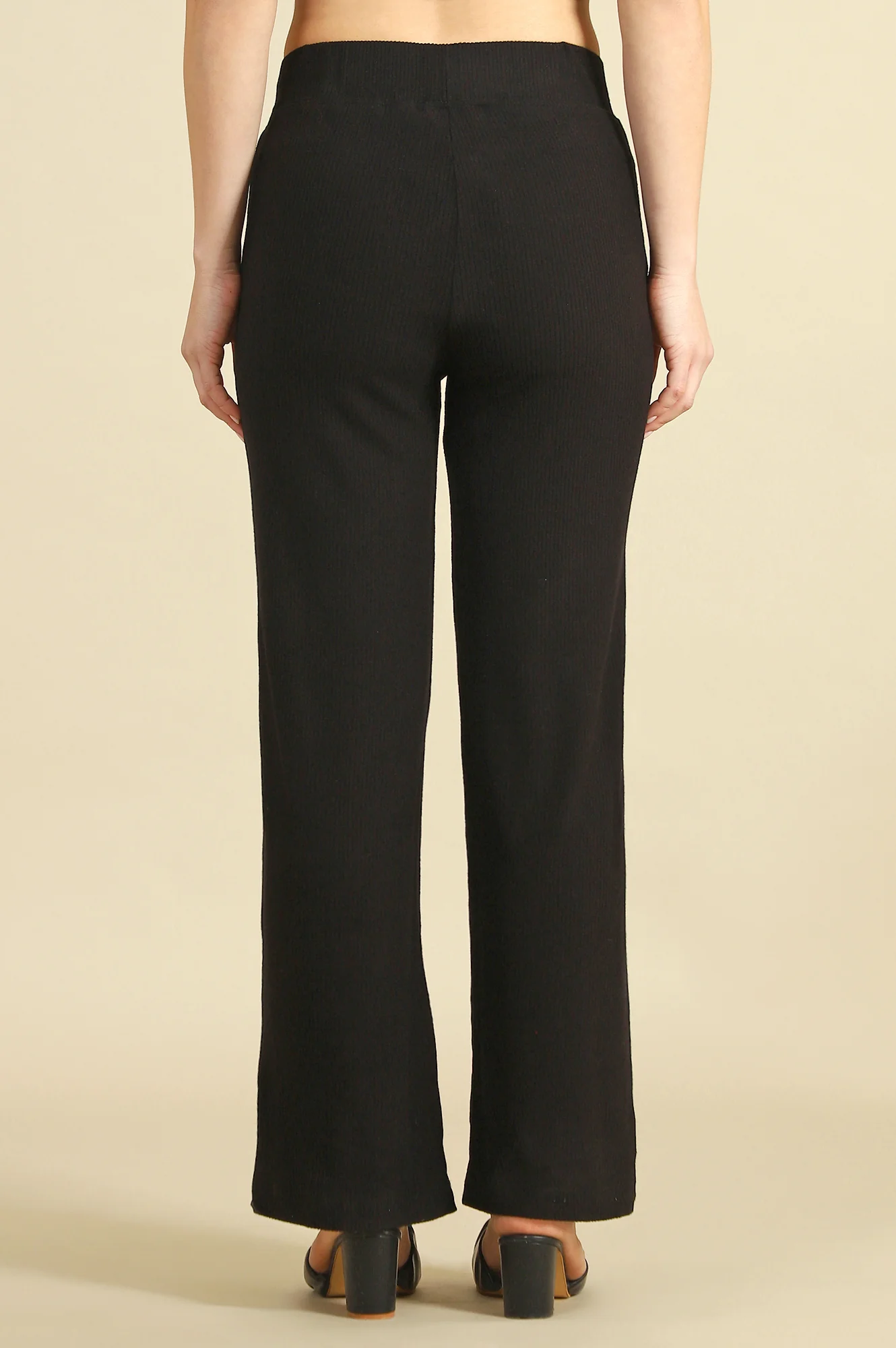 Black Solid Straight Fit Pants With Slip On Closure - Image 5