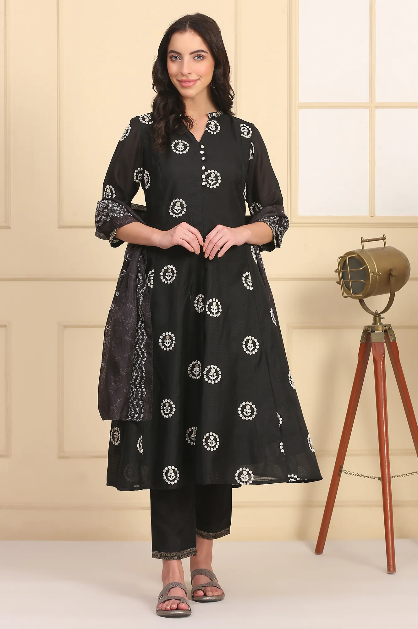 Black Solid Schiffli Embroidered Flared Kurta, Trousers and Dupatta Set - Image 3