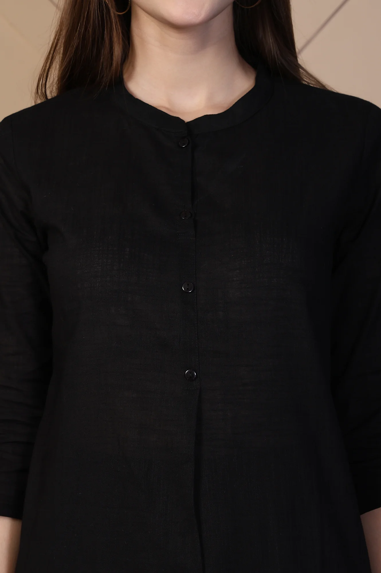 Black Solid Textured Cotton Straight Kurta and Salwar Co-ord Set - Image 3