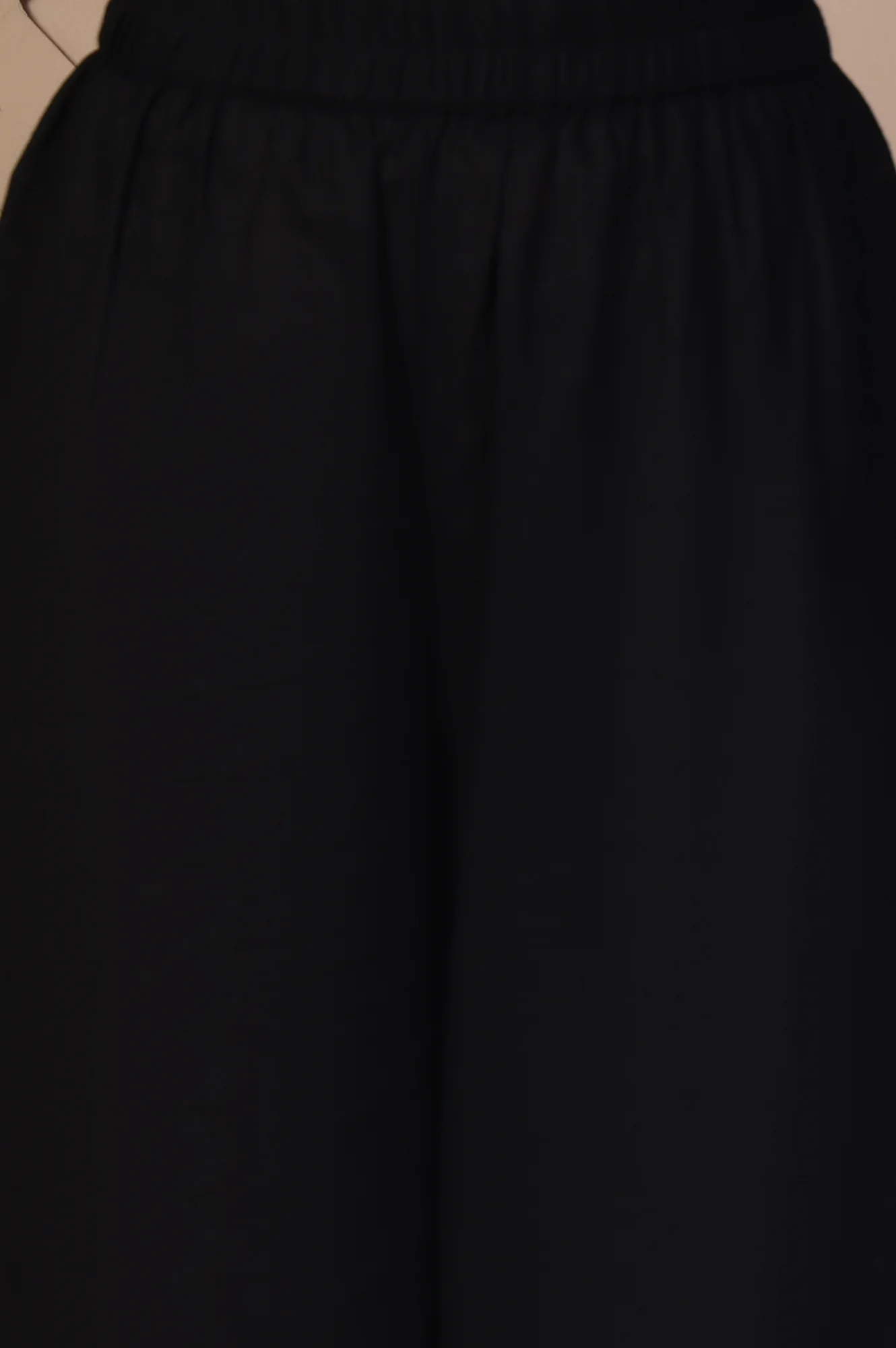 Black Solid Textured Cotton Straight Kurta and Salwar Co-ord Set - Image 7