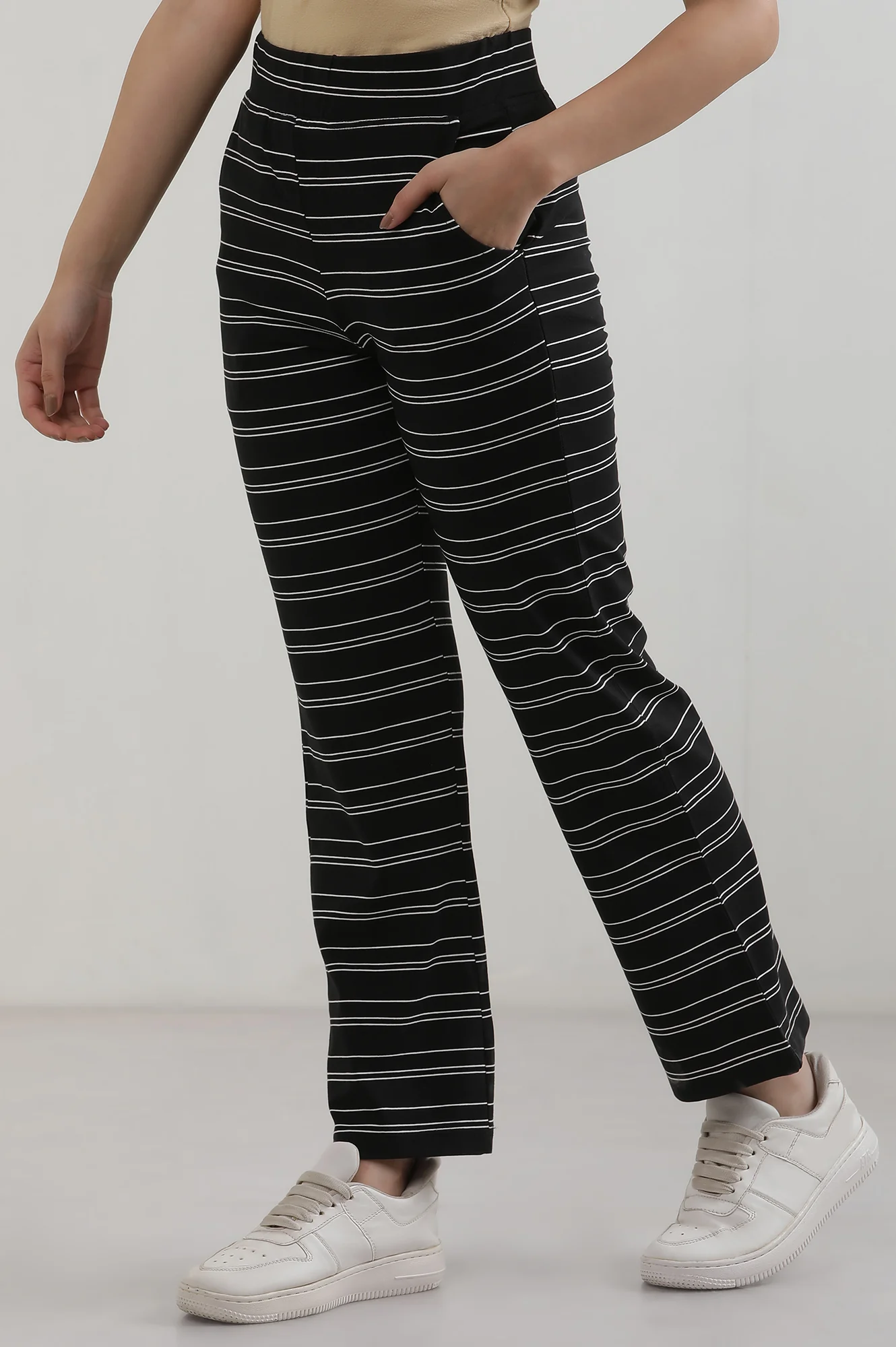 Black Striped Straight Fit Cotton Pants With Slip On Closure - Image 3