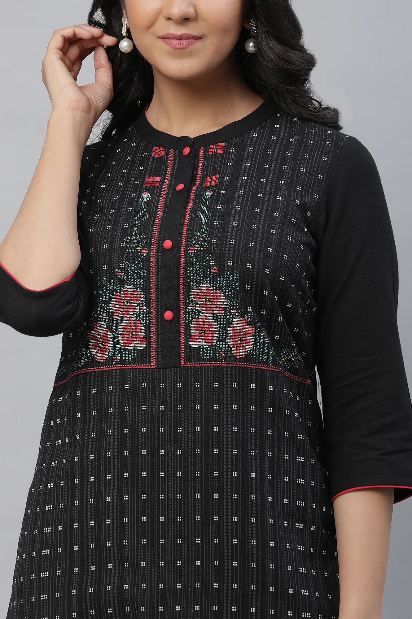 Black Yoke Printed Cotton Blend Kurta - Image 6