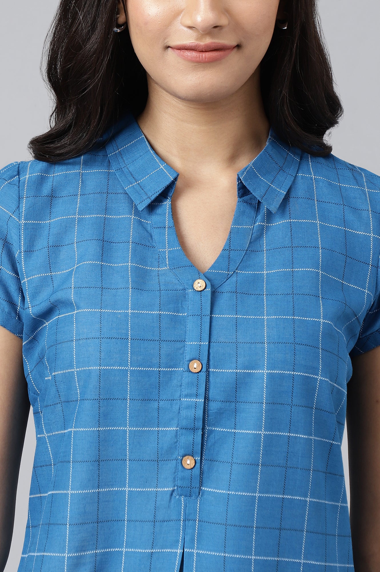Blue Checker Pure Cotton Straight Short Sleeves Kurta and Palazzo Set - Image 2