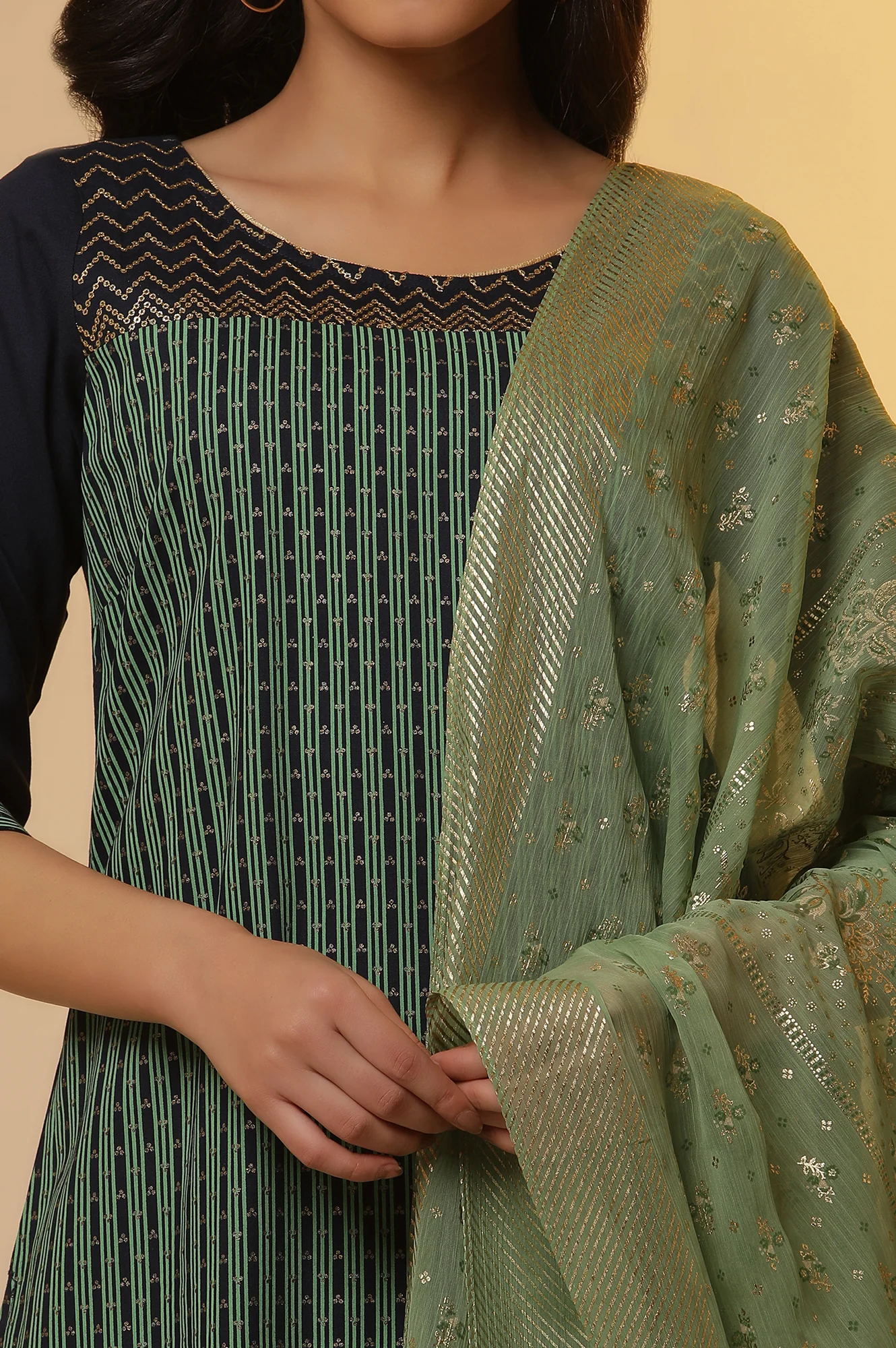 Blue Colour-Block Printed Kurta, Palazzo and Dupatta Set - Image 6