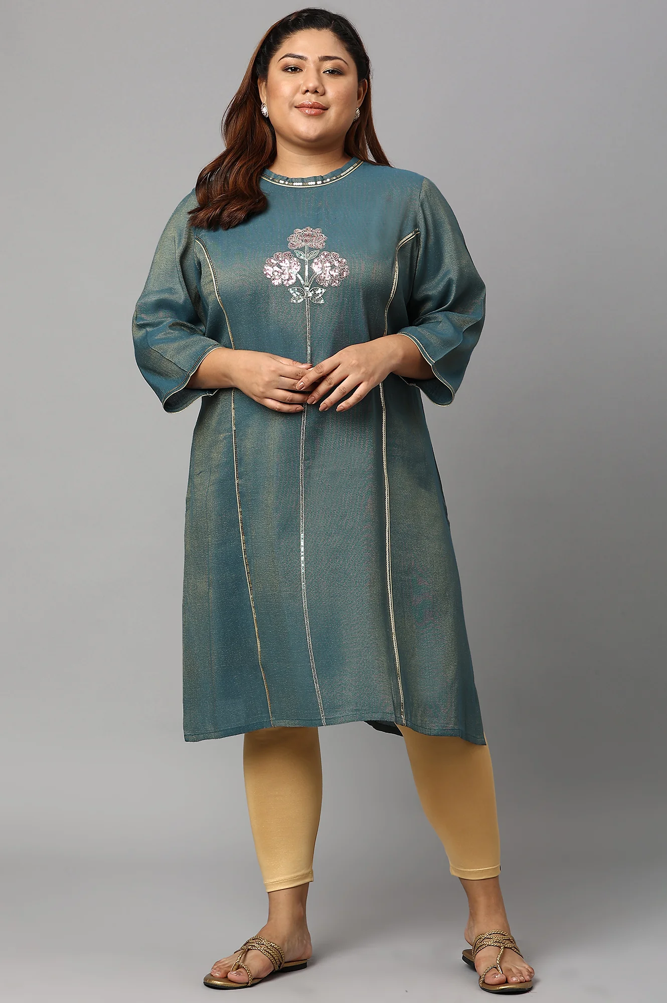 Blue Dual Tone Zari Embroidered Plus Size kurta - Image 6