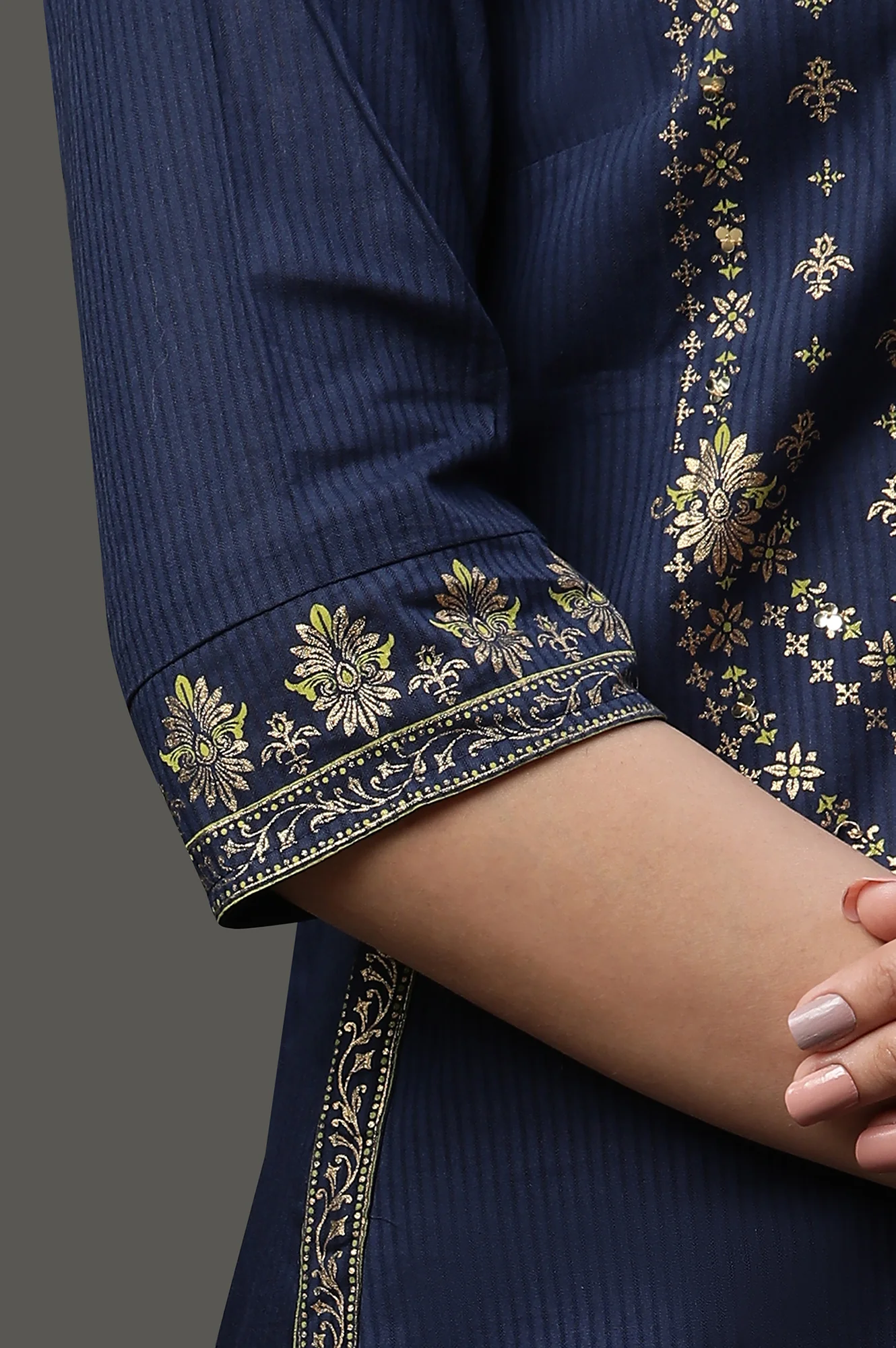 Blue Embellished Short Kurta, Sharara and Dupatta Set - Image 9