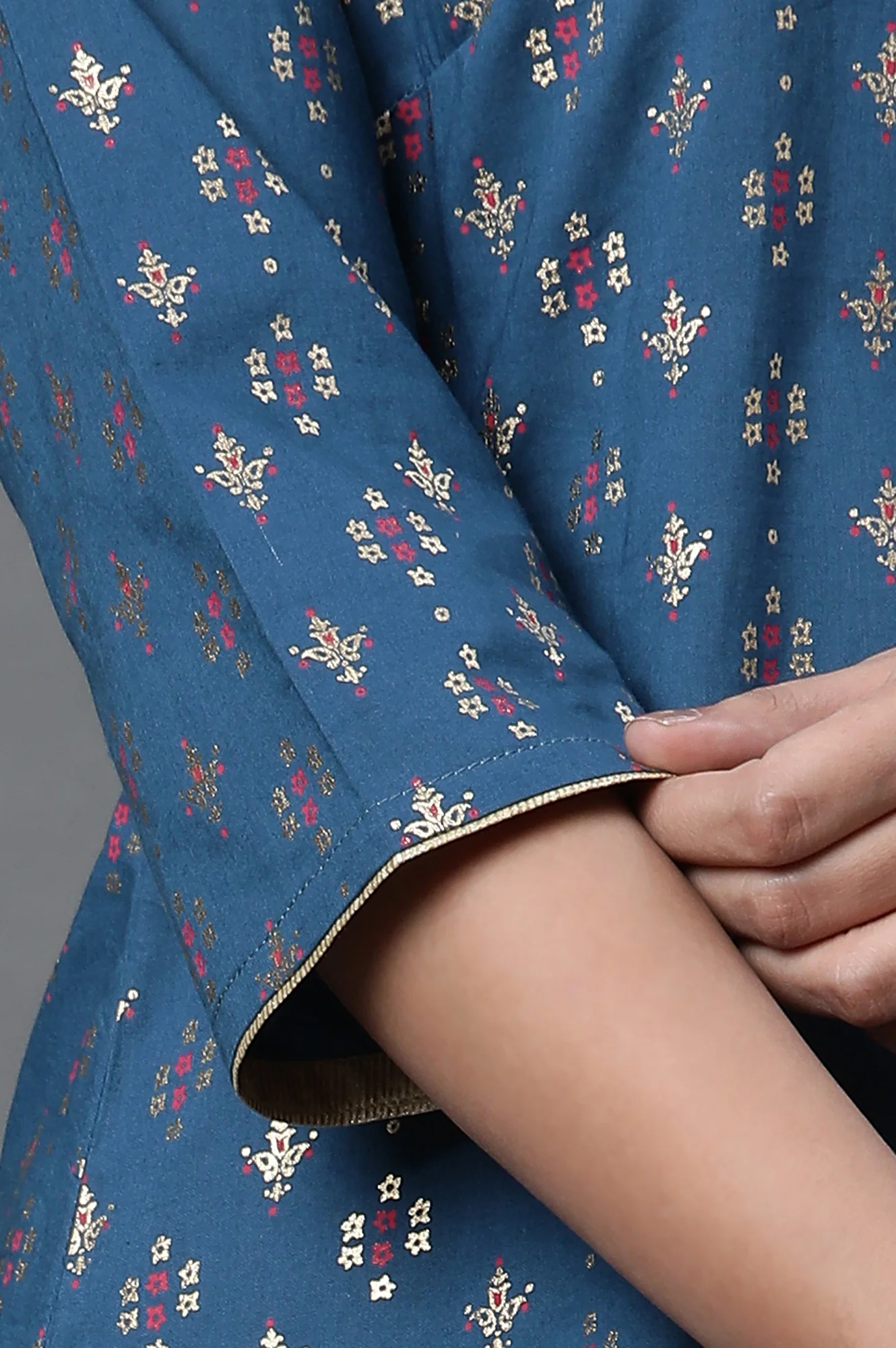 Blue Embellished Straight Kurta - Image 8