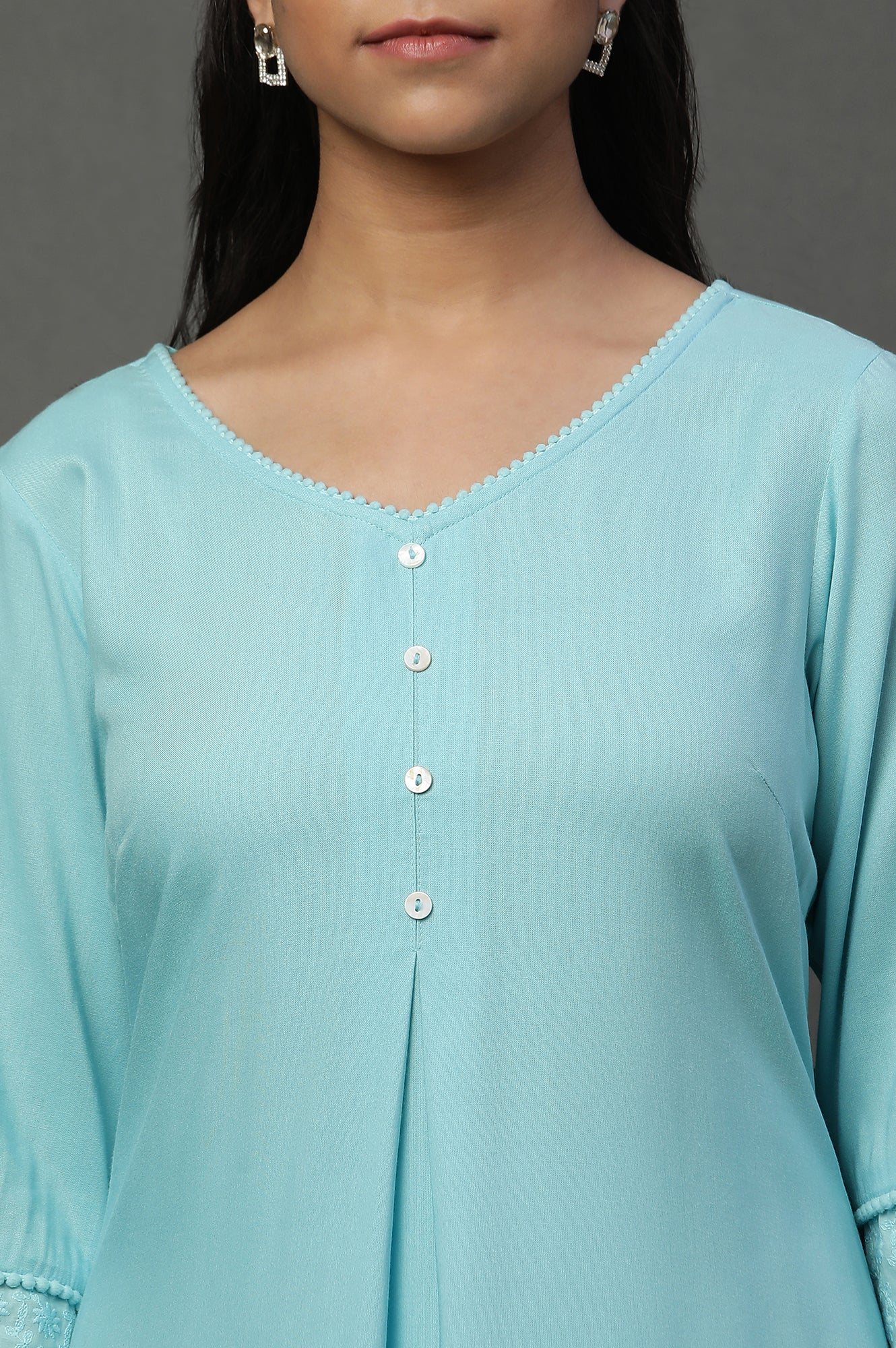 Blue Embroidered Causal Kurta and Palazzo Co-ord Set - Image 6