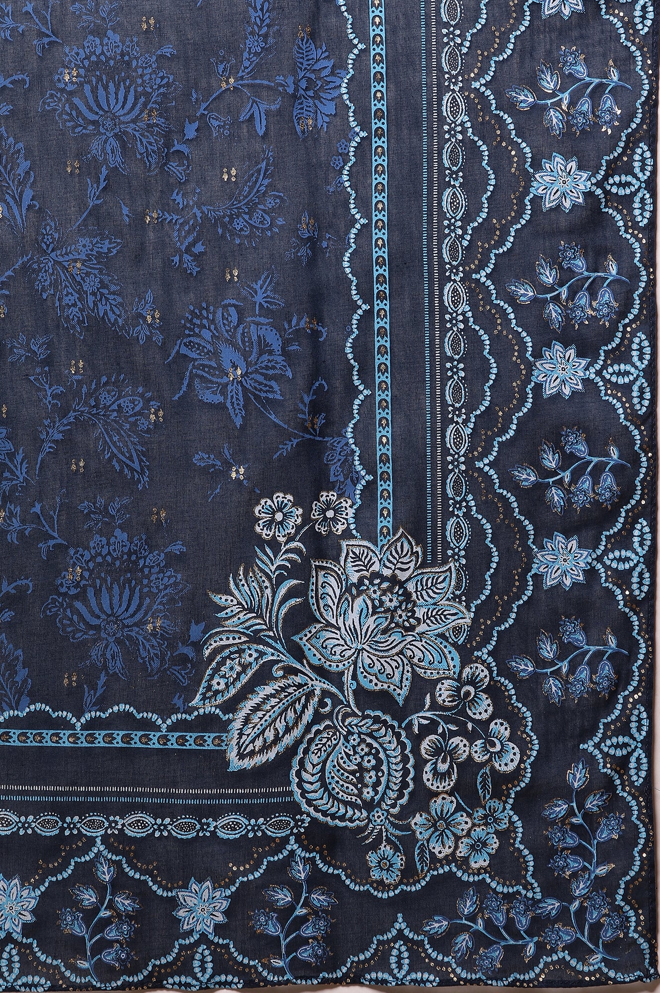 Blue Floral Printed Kurta with Zari Embroidery - Image 10