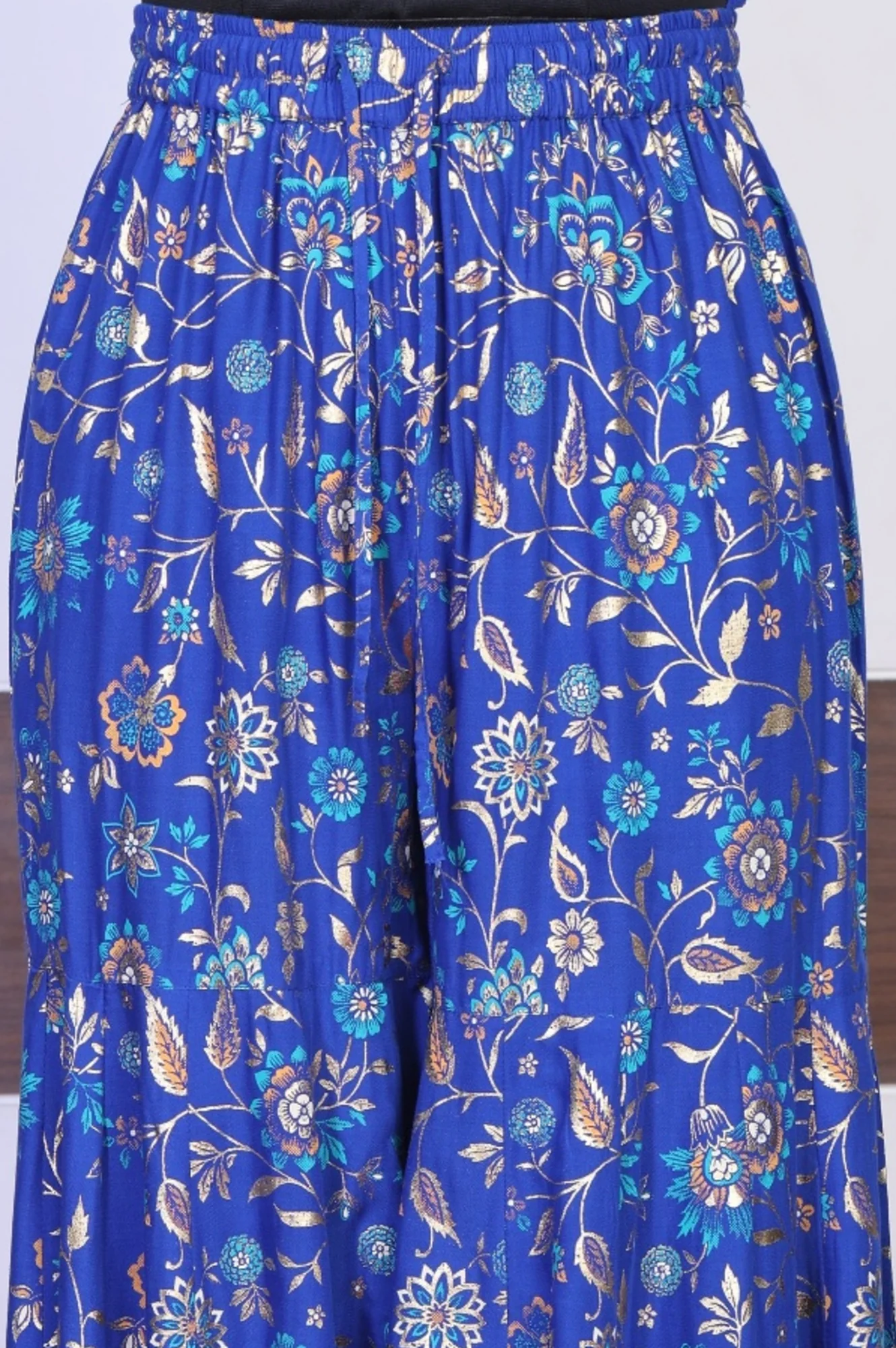 Blue Floral Printed Zari Straight Kurta with Sharara and Dupatta Set - Image 7