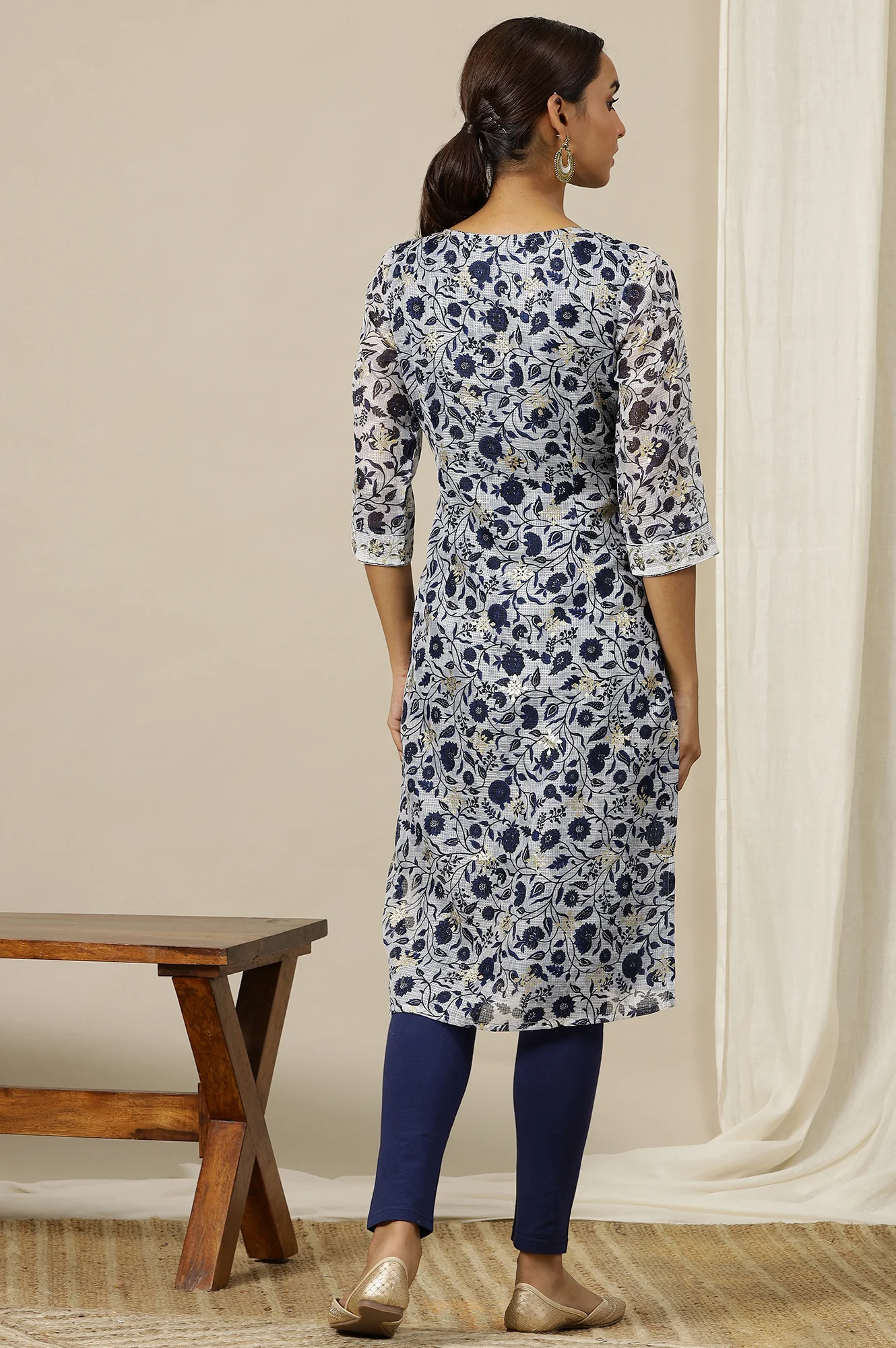 Blue Floral Zari Straight Kota Kurta - Image 5