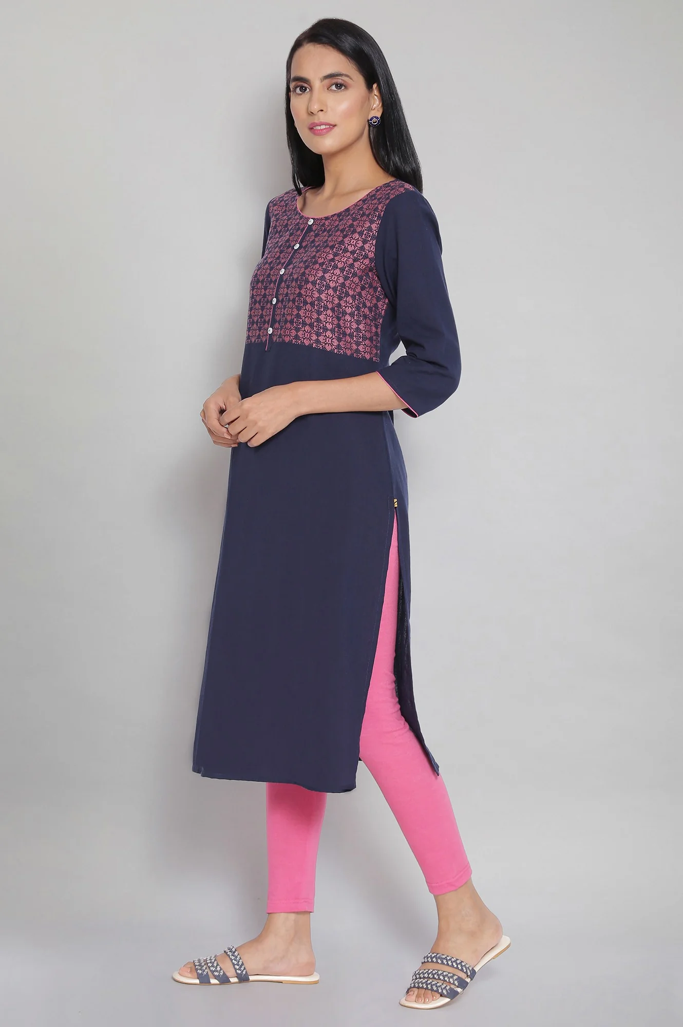 Blue Printed Straight Cotton Kurta - Image 3