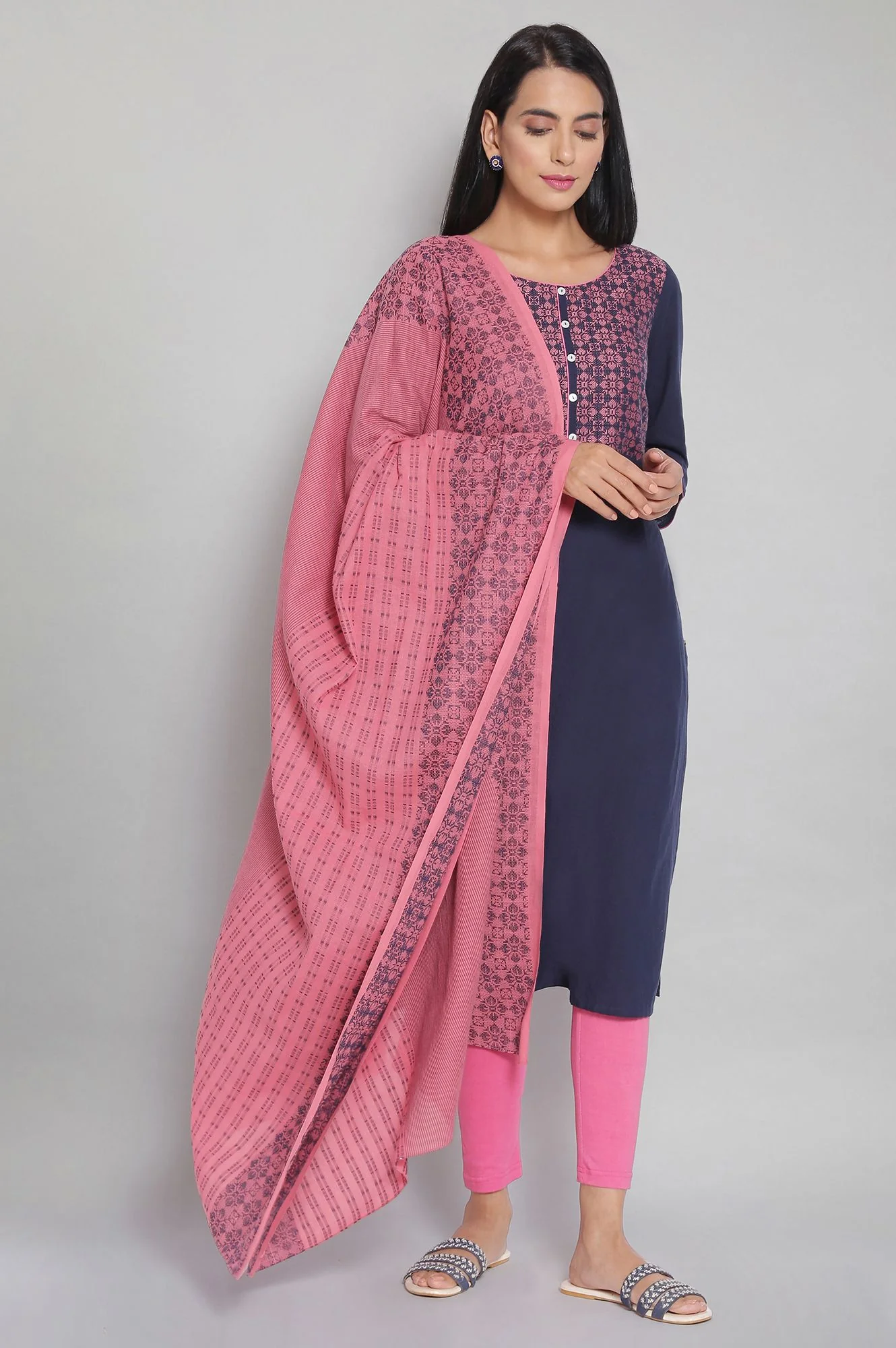 Blue Printed Straight Cotton Kurta - Image 5