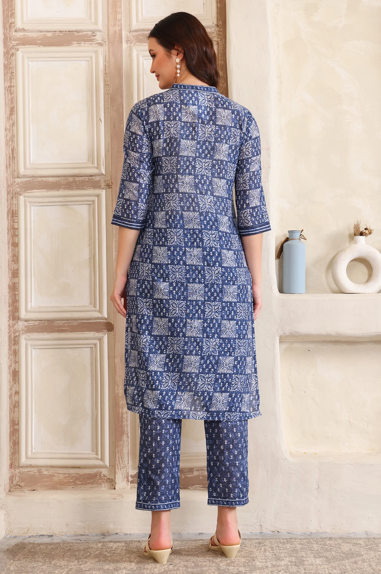 Blue Printed Straight Pure Cotton Kurta and Trouser Co-ord Set - Image 5
