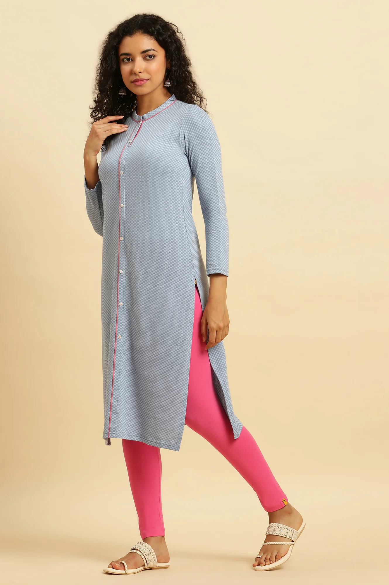 Blue Printed Winter Kurta and Pink Tights Set - Image 3