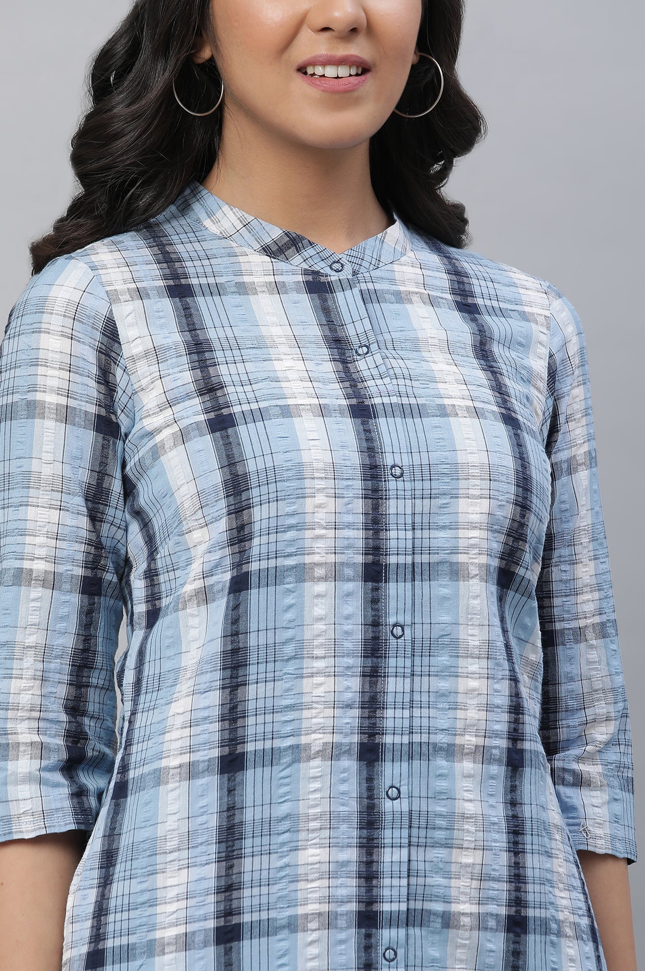 Blue Textured Cotton Checker Kurta - Image 5