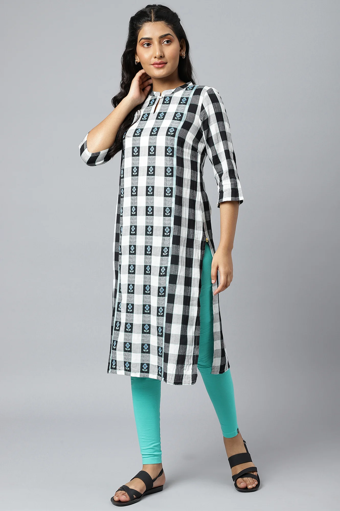 Light Blue Solid Skinny Fit Cotton Churidar With Elasticated Waistband - Image 5