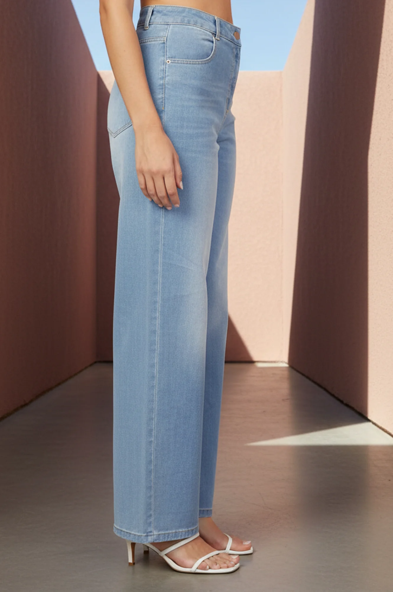 Blue Solid Cotton Blend Straight Fit Ankle Length High Rise Jeans - Image 5
