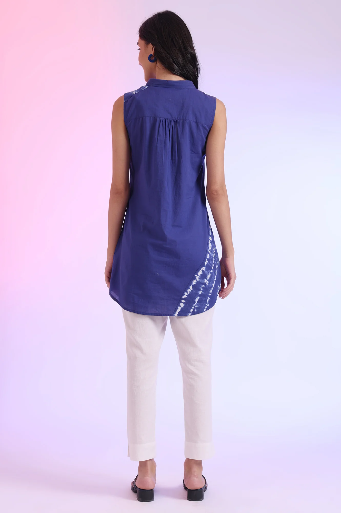 Blue Solid Straight Pure Cotton Kurti - Image 6