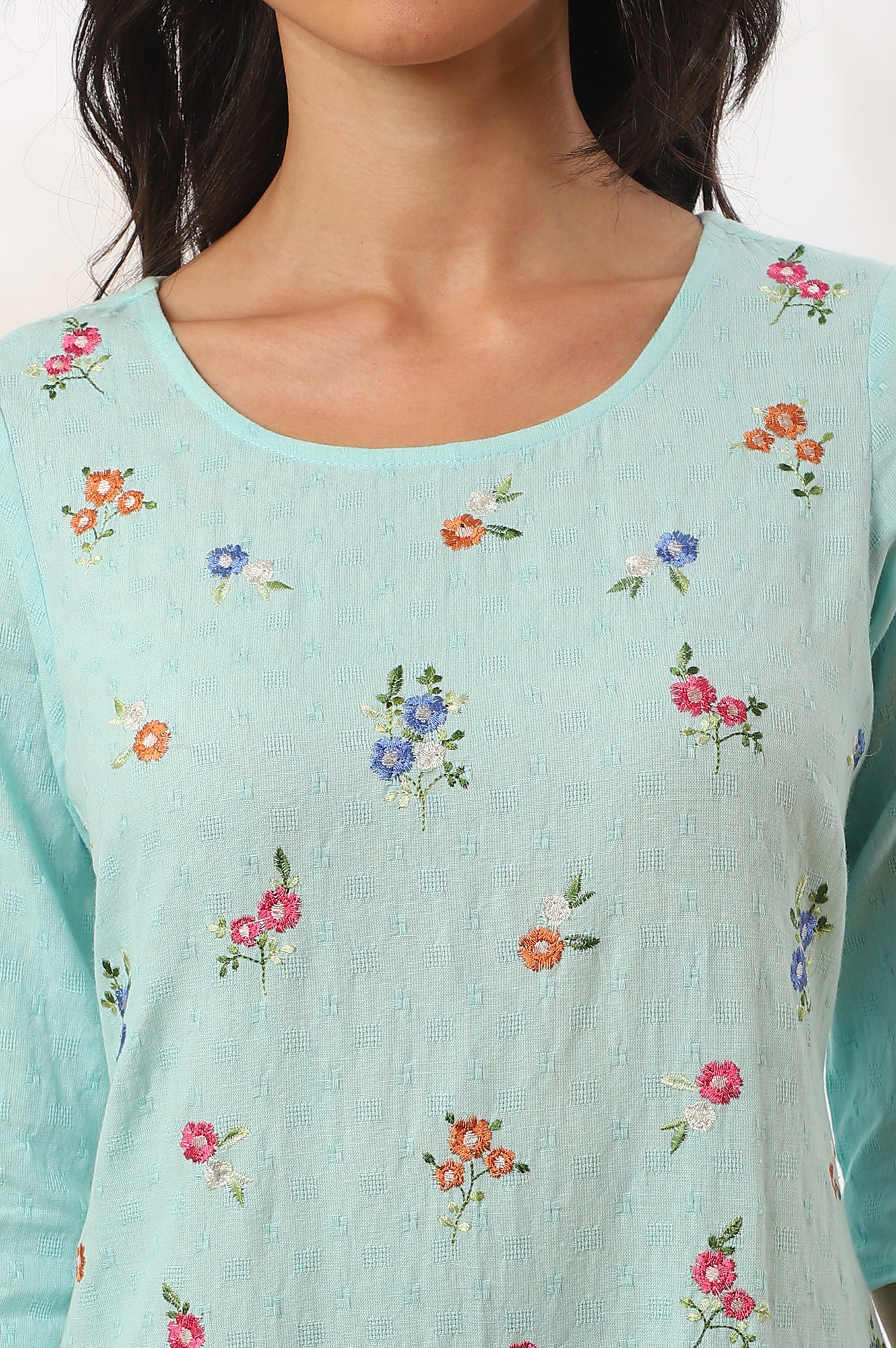 Blue Solid Zari Straight Pure Cotton Kurta - Image 4