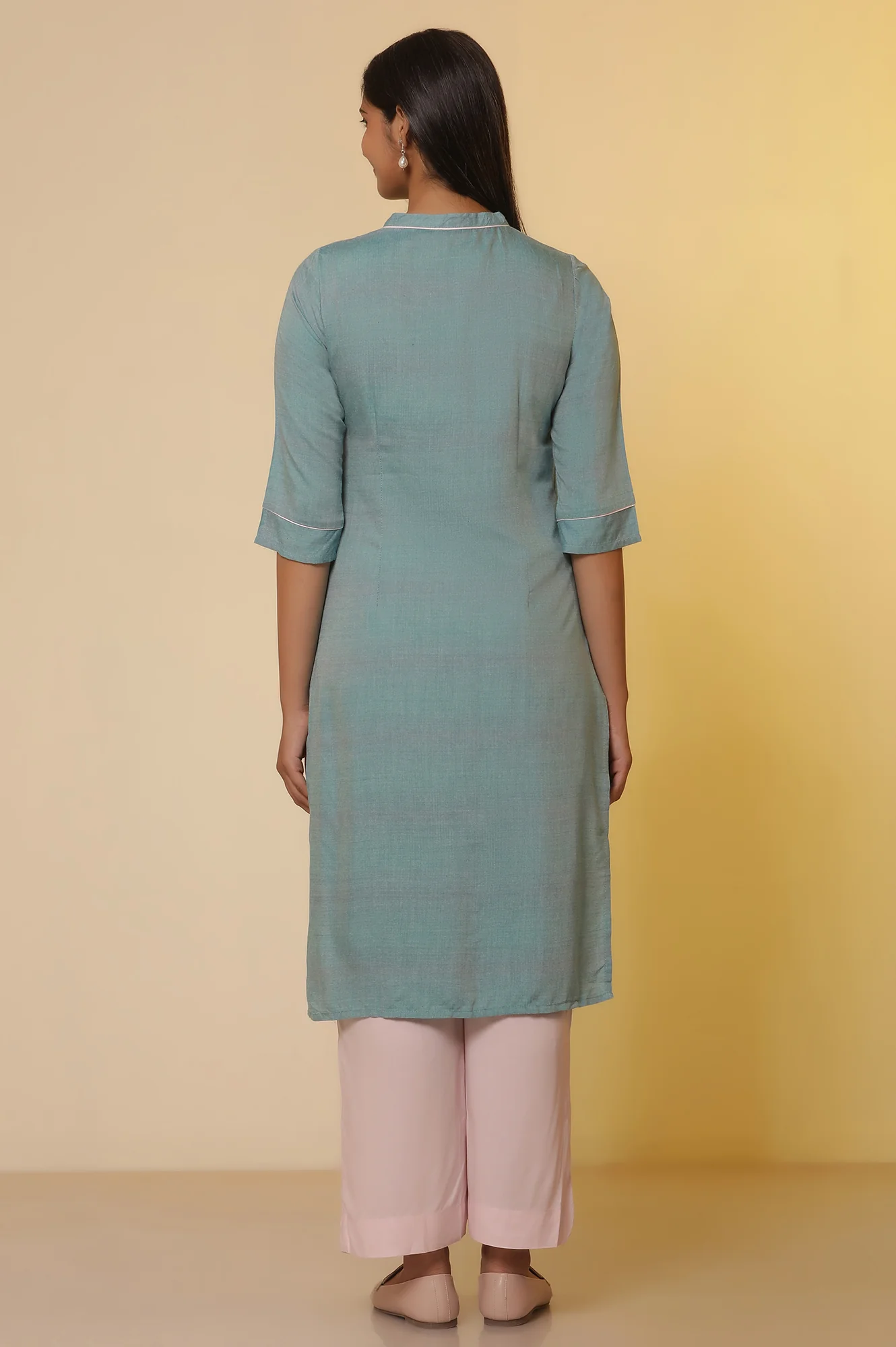 Blue Thread Embroidered Straight Kurta and Palazzo Set - Image 4