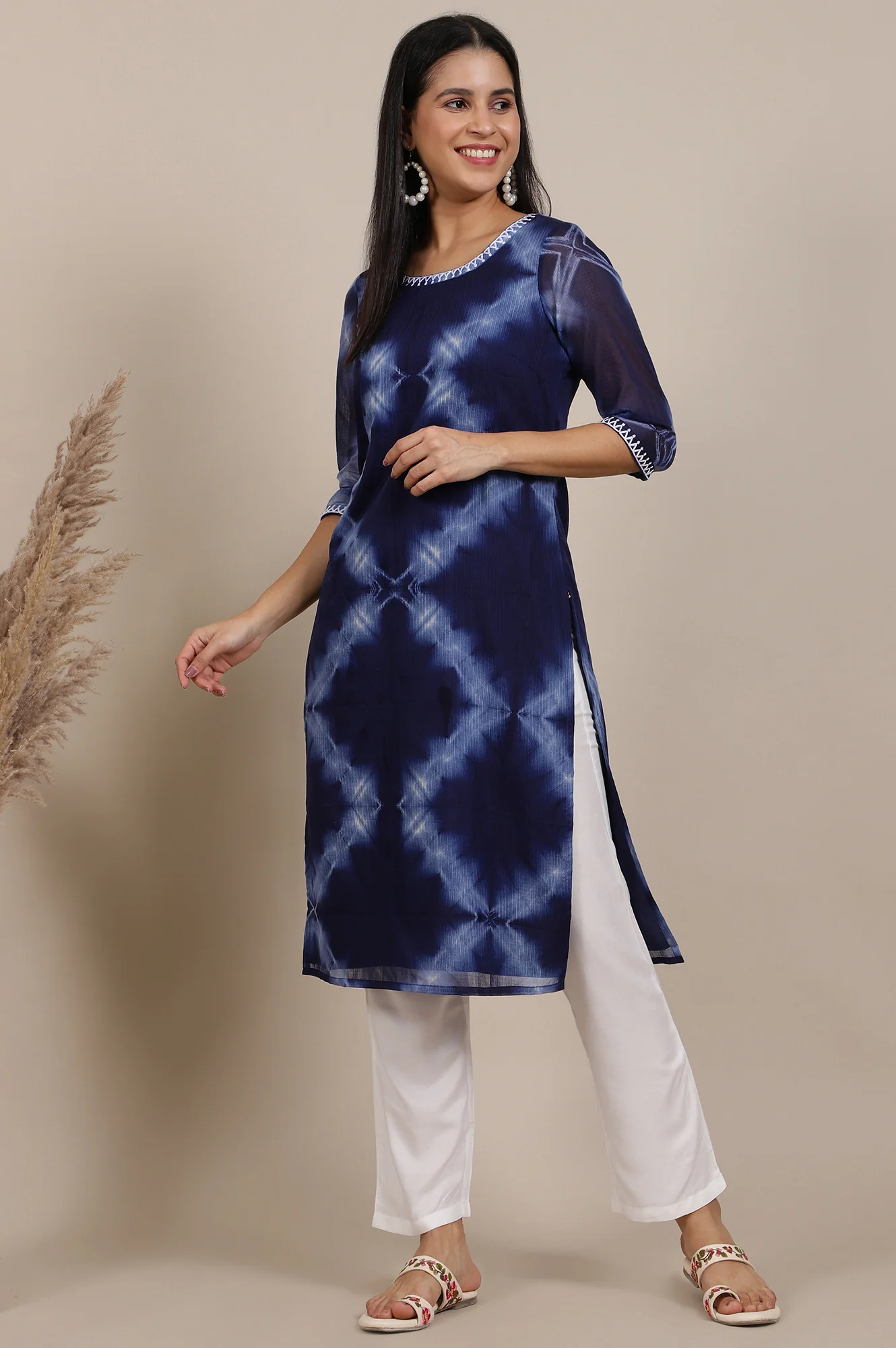 Blue Tie and Dye Kota Straight Kurta with Thread Embroidery - Image 3