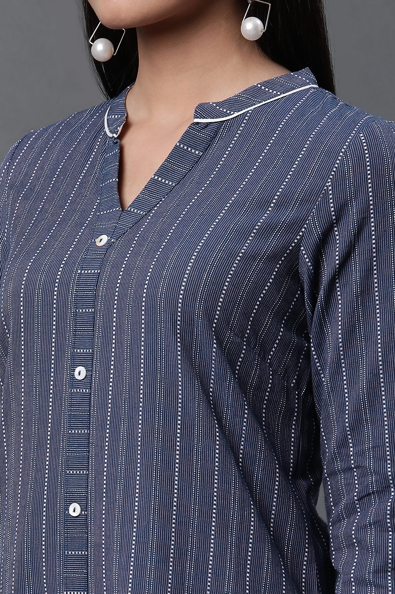 Blue Yar-Dyed Stripe Kurta and Trouser Pants - Image 6
