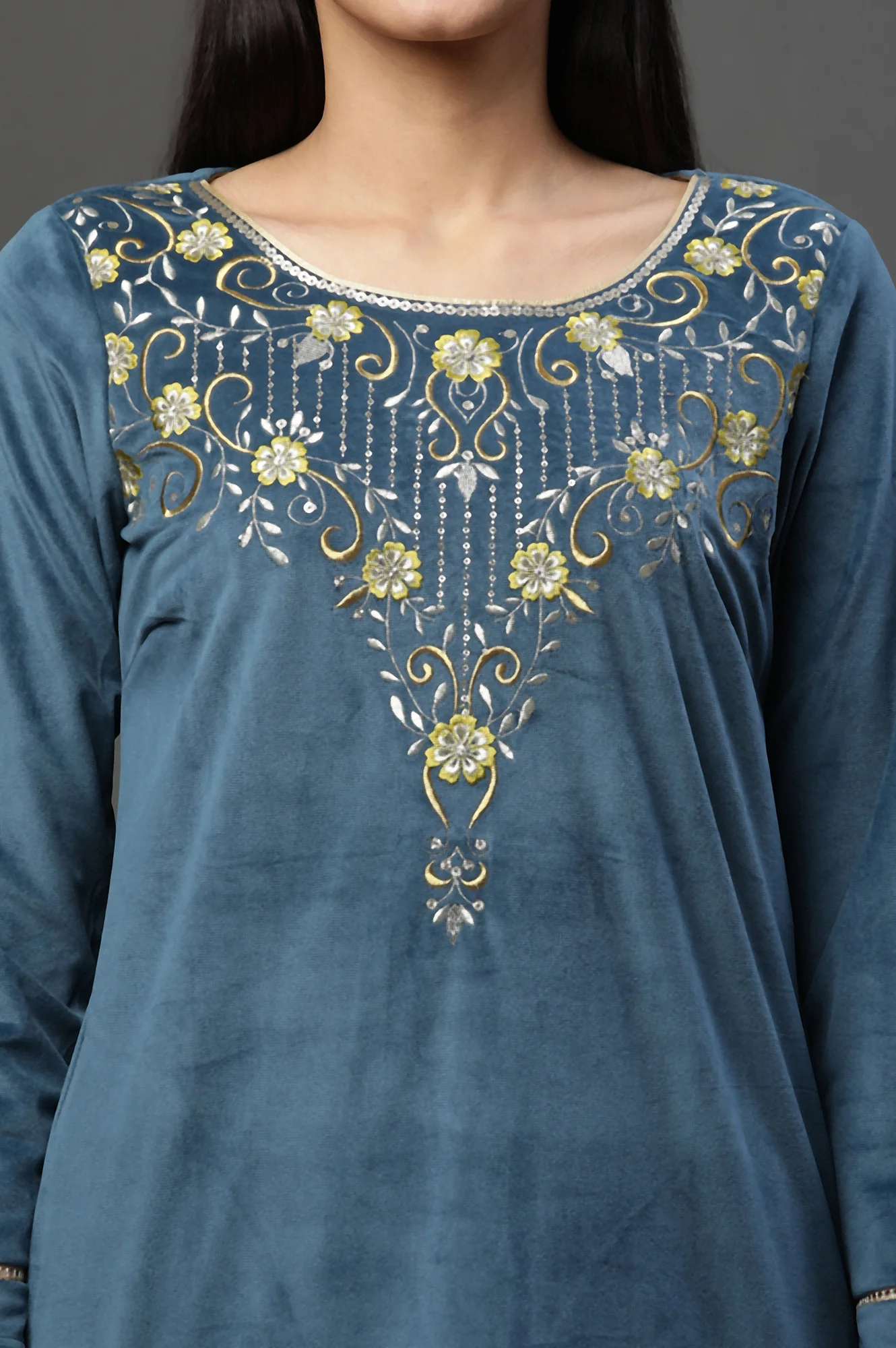 Blue Zari Embroidered Velvet Kurta and Pants Set - Image 6