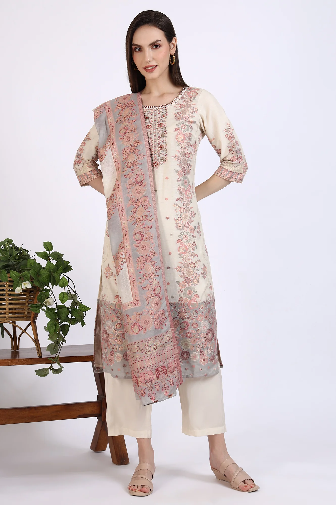 Cream Embroidered Yarn Dyed Straight Kurta, Palazzo and Dupatta Set - Image 3