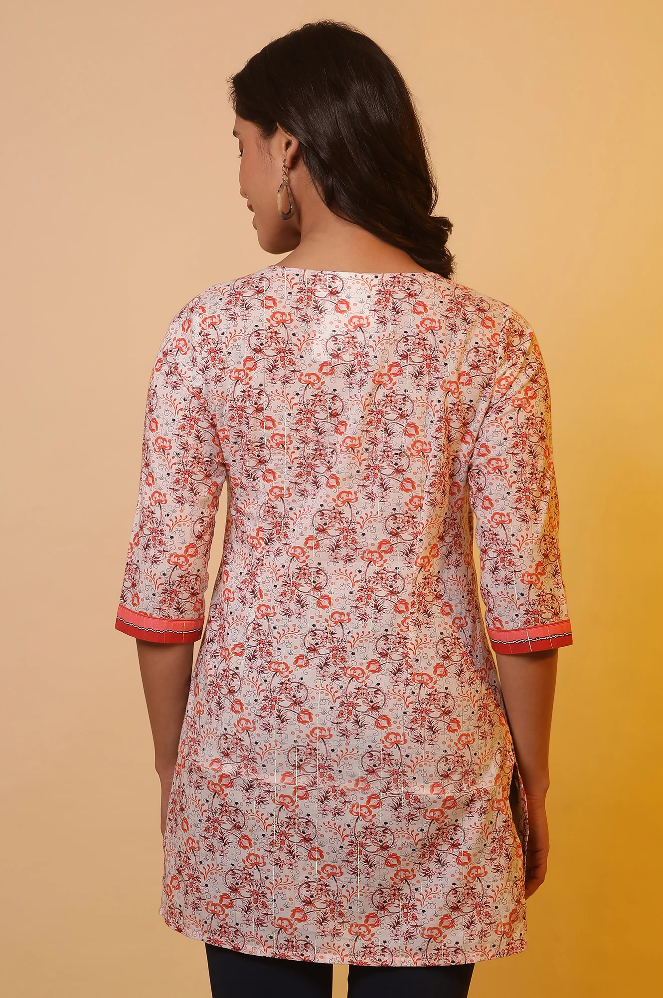Cream Floral Printed Cotton Lurex Kurti - Image 3