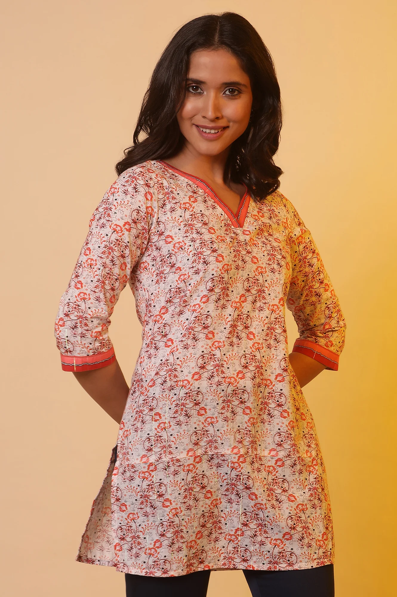 Cream Floral Printed Cotton Lurex Kurti - Image 4