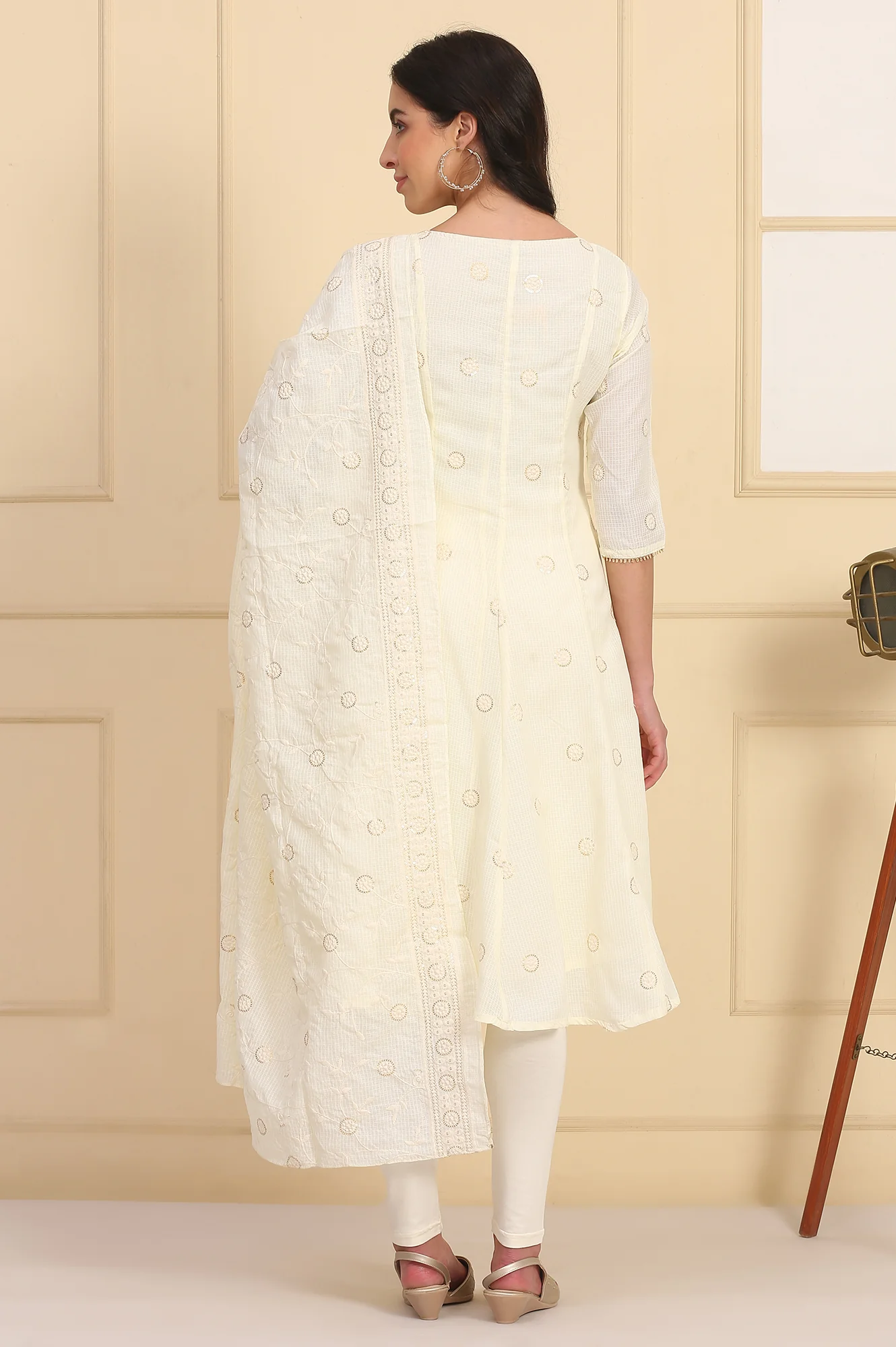 Cream Solid Schiffli Embroidered Flared Kurta, Leggings and Dupatta Set - Image 5