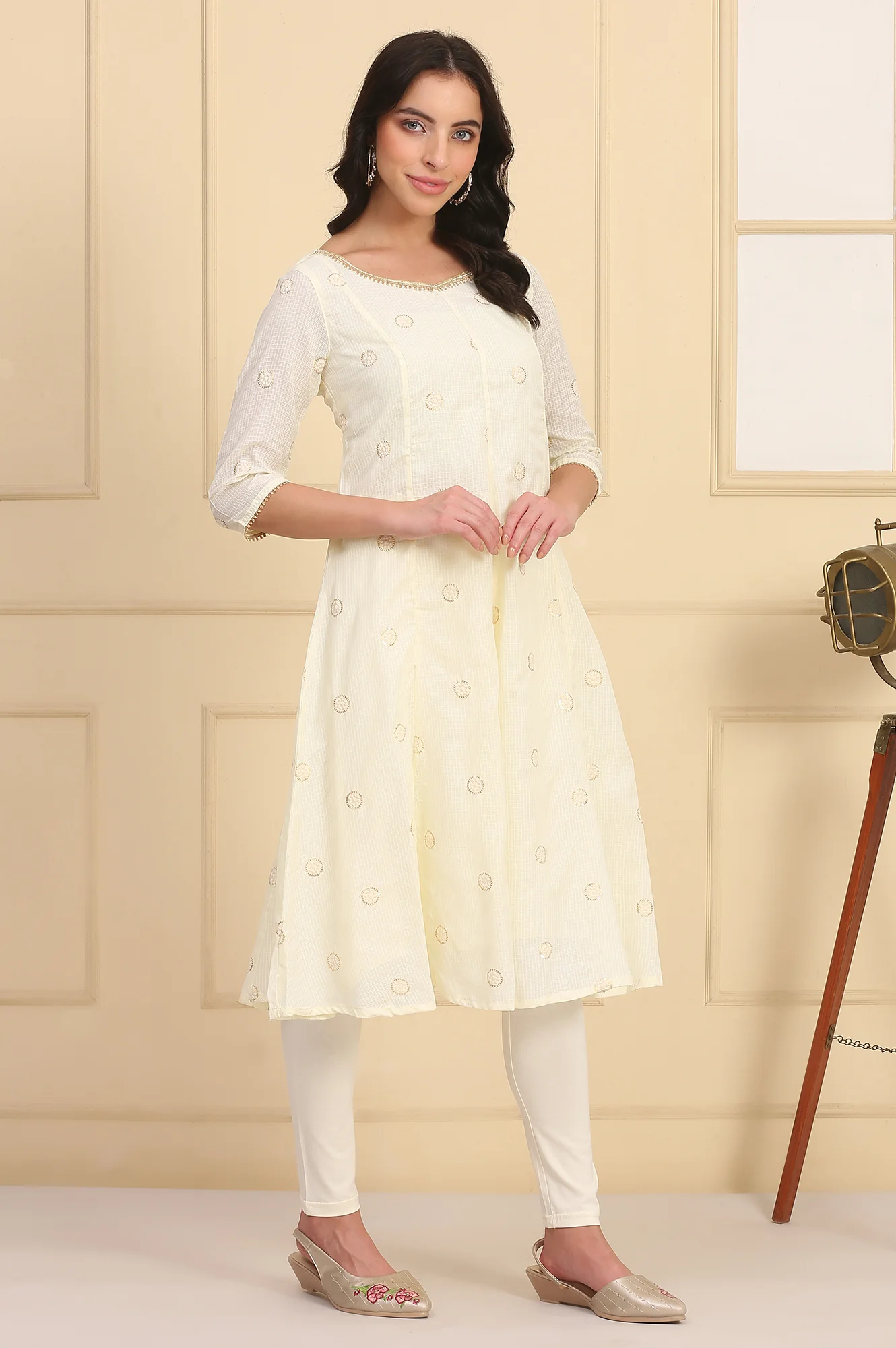 Cream Solid Schiffli Embroidered Flared Kurta, Leggings and Dupatta Set - Image 6