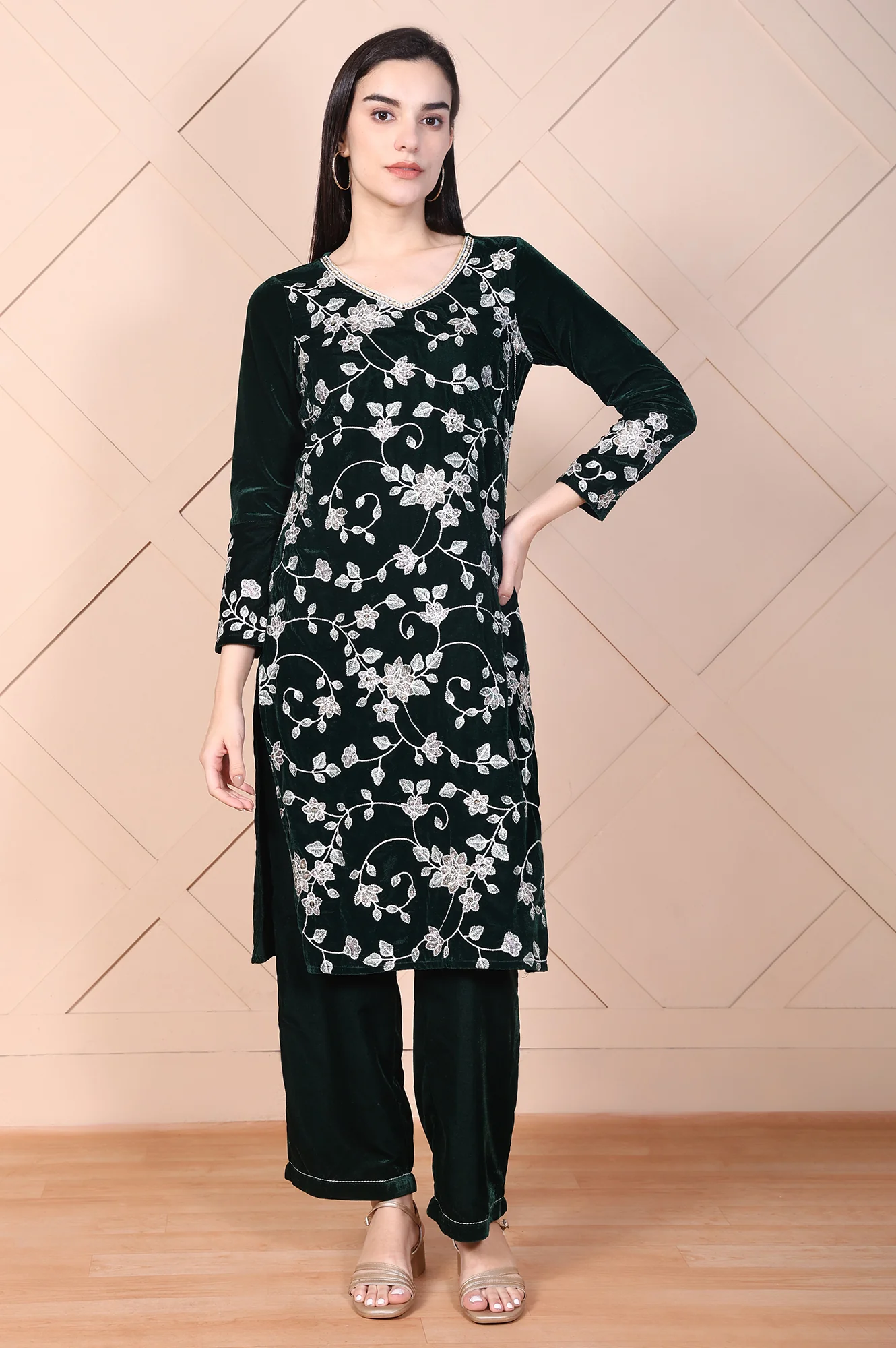 Dark Green Embroidered Straight Velvet Kurta with Palazzo Set - Image 2