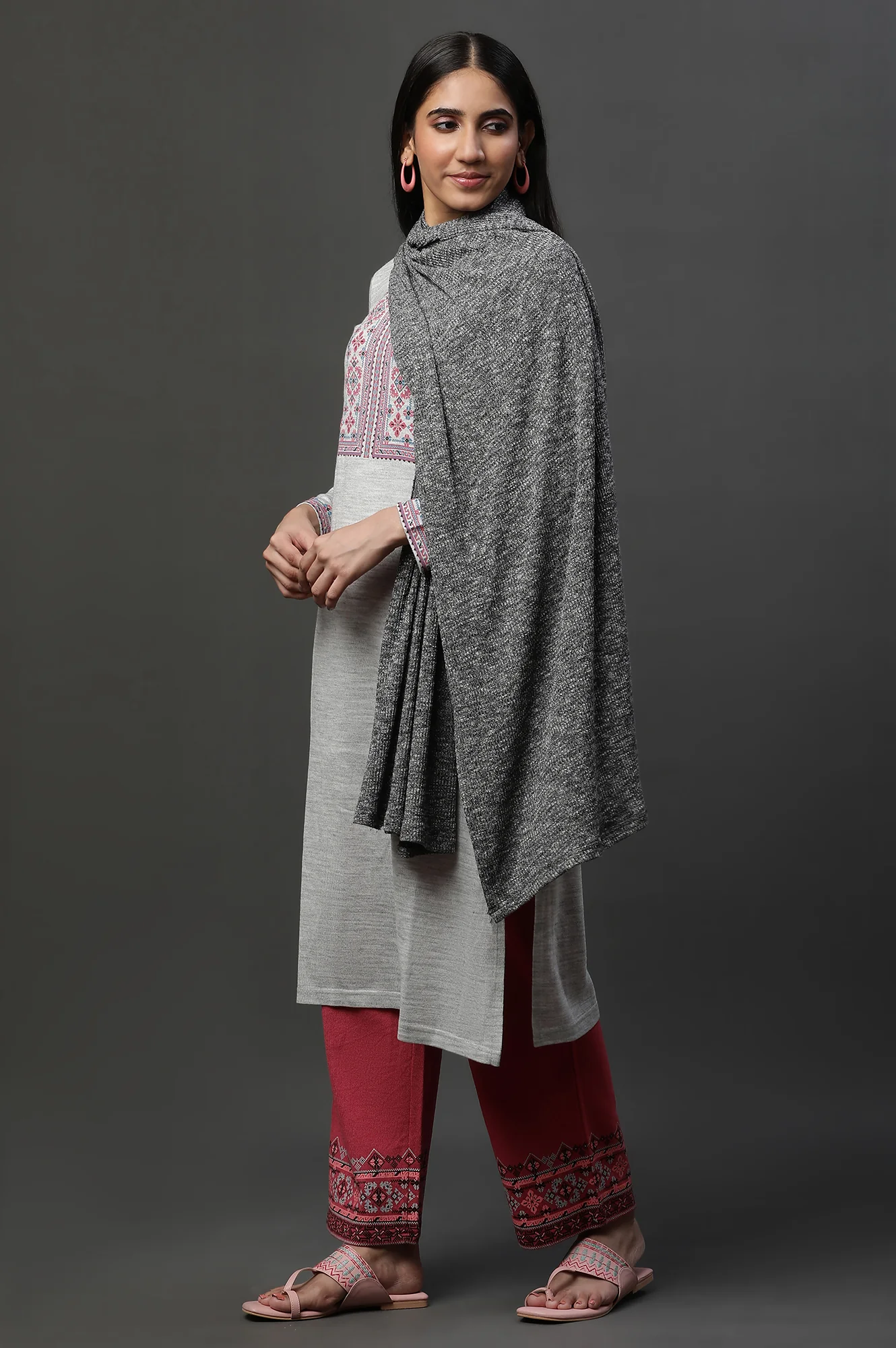 Dark Grey Winter Stole - Image 2