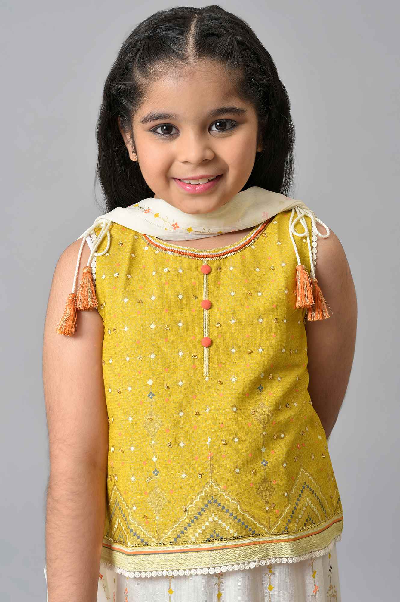 Girls Yellow Printed Sleeveless Top With White Printed Skirt And Dupatta - Image 5