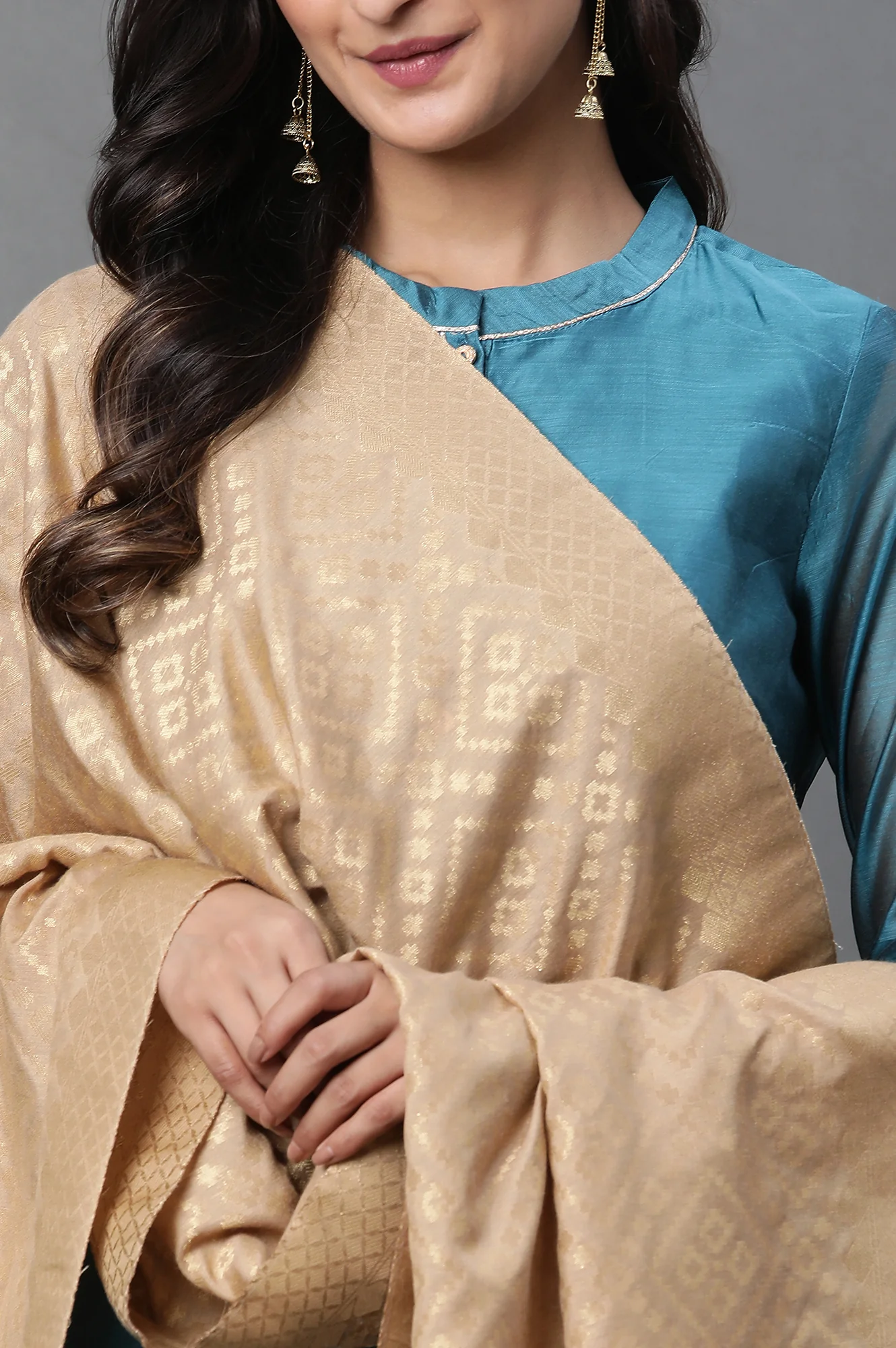 Gold Geometric Jacquard Woven Dupatta - Image 4