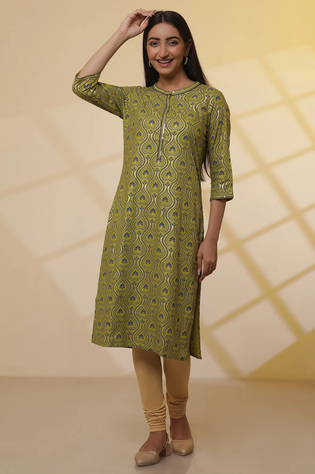 Gold Solid Shimmer Skinny Knitted Churidar - Image 5