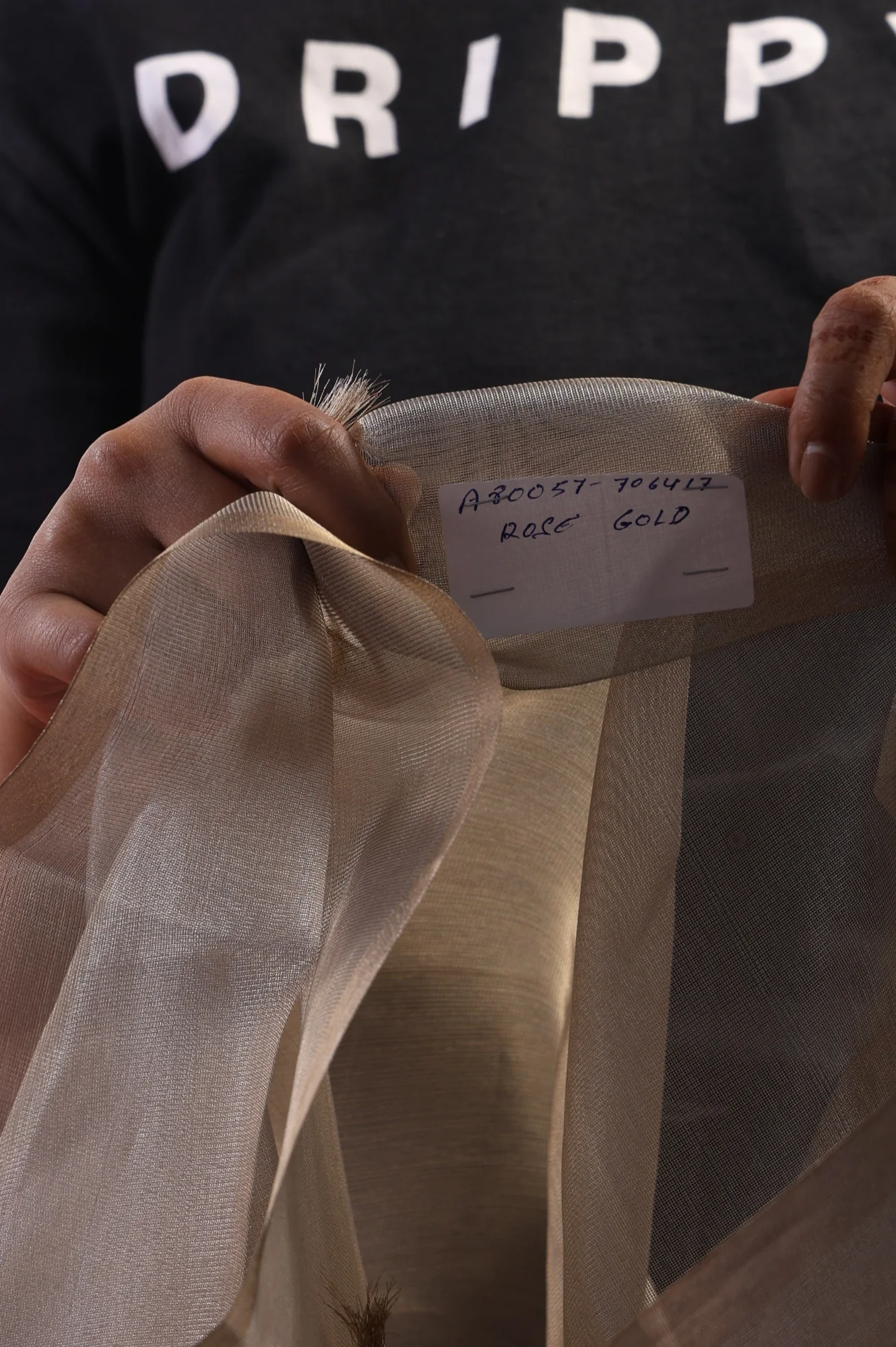 Gold Yarn Dyed Solid Dupatta - Image 6