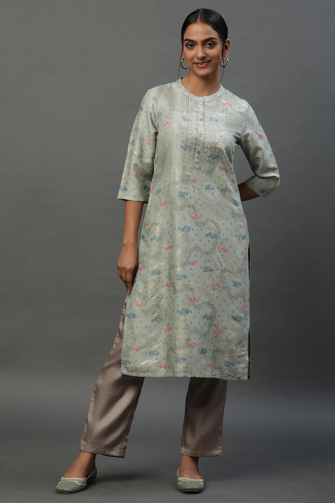 Green Abstract Printed Ethnic Kurta - Image 2